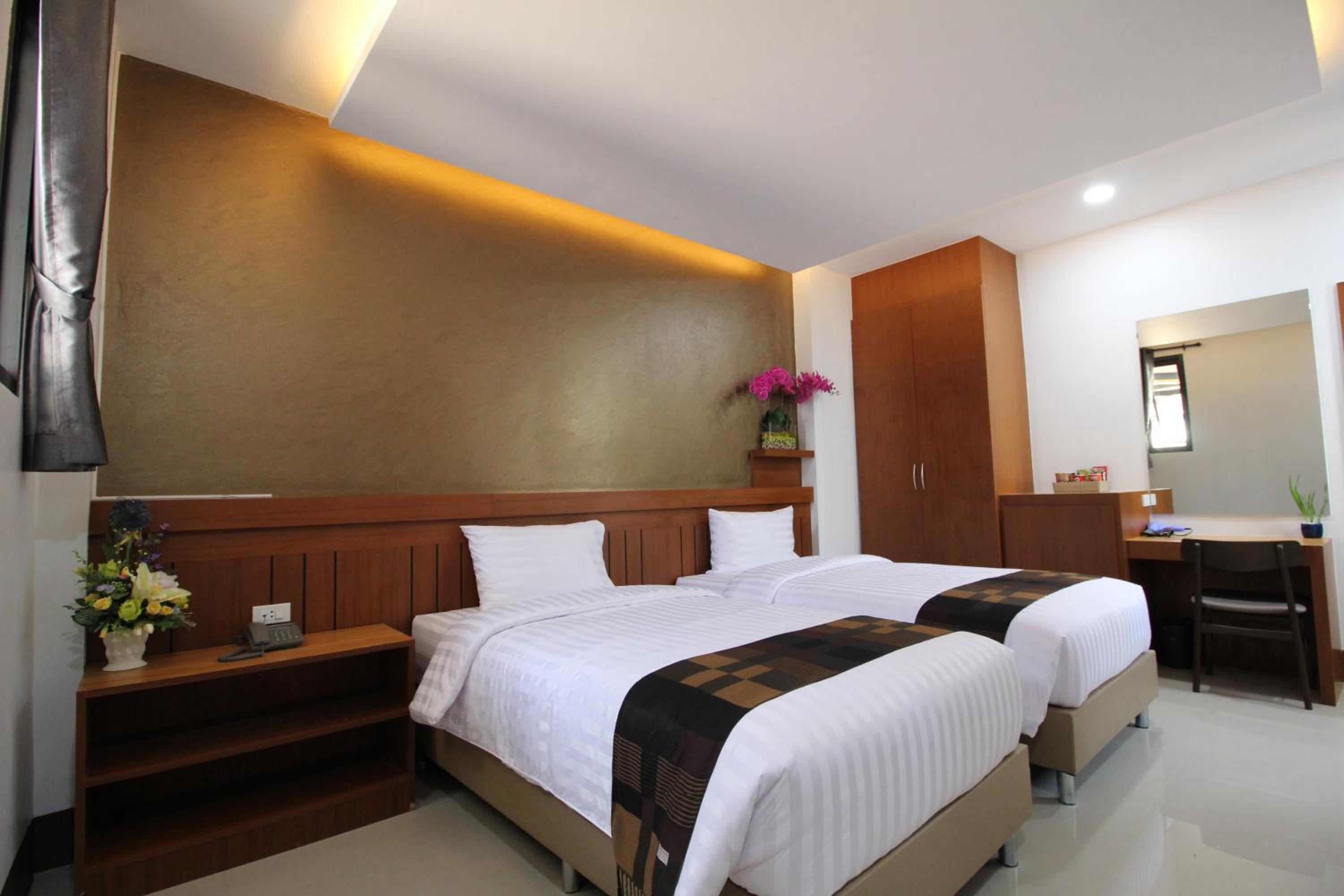 Deluxe Twin Room photo 1
