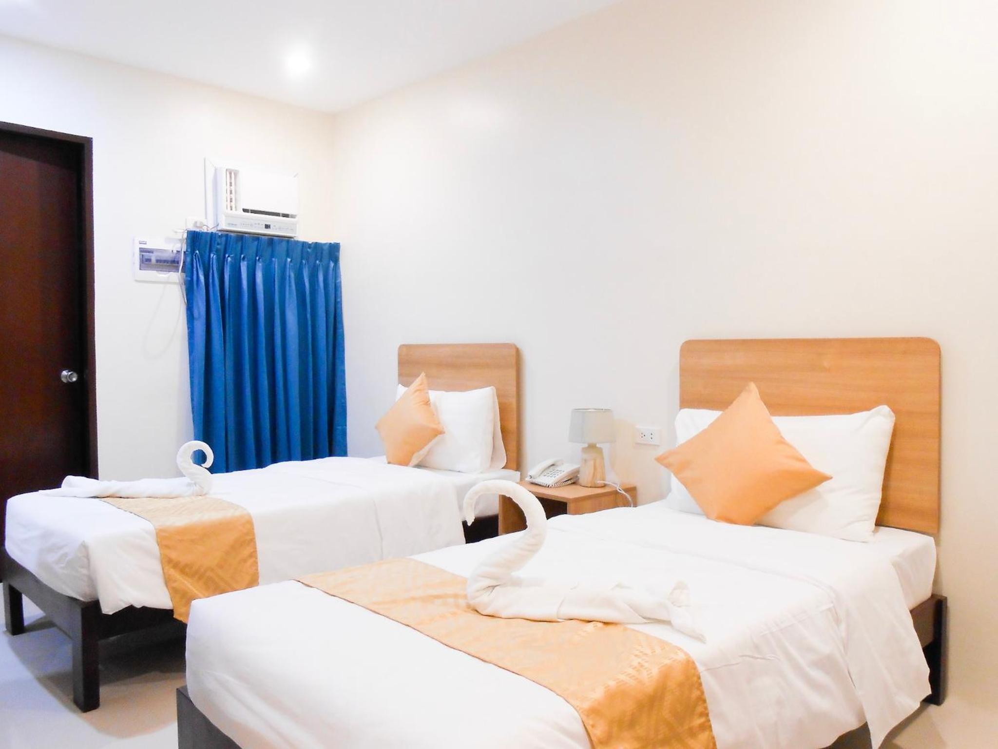 Superior Double or Twin Room - Photo 3