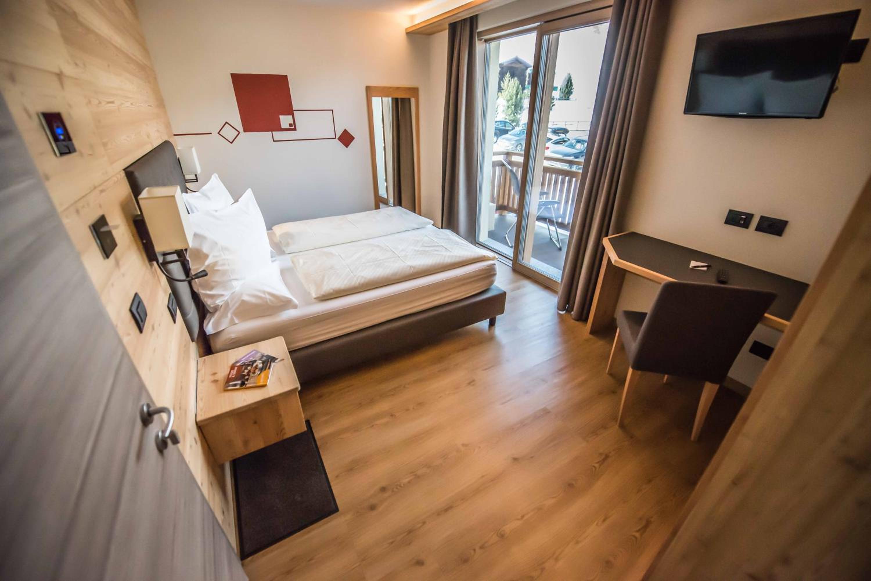 Classic Double or Twin Room - Photo 4