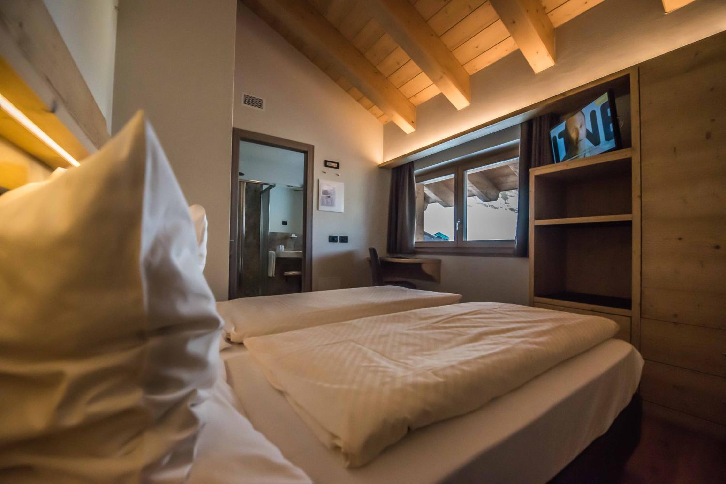 Superior Single Room with Mountain View photo 1