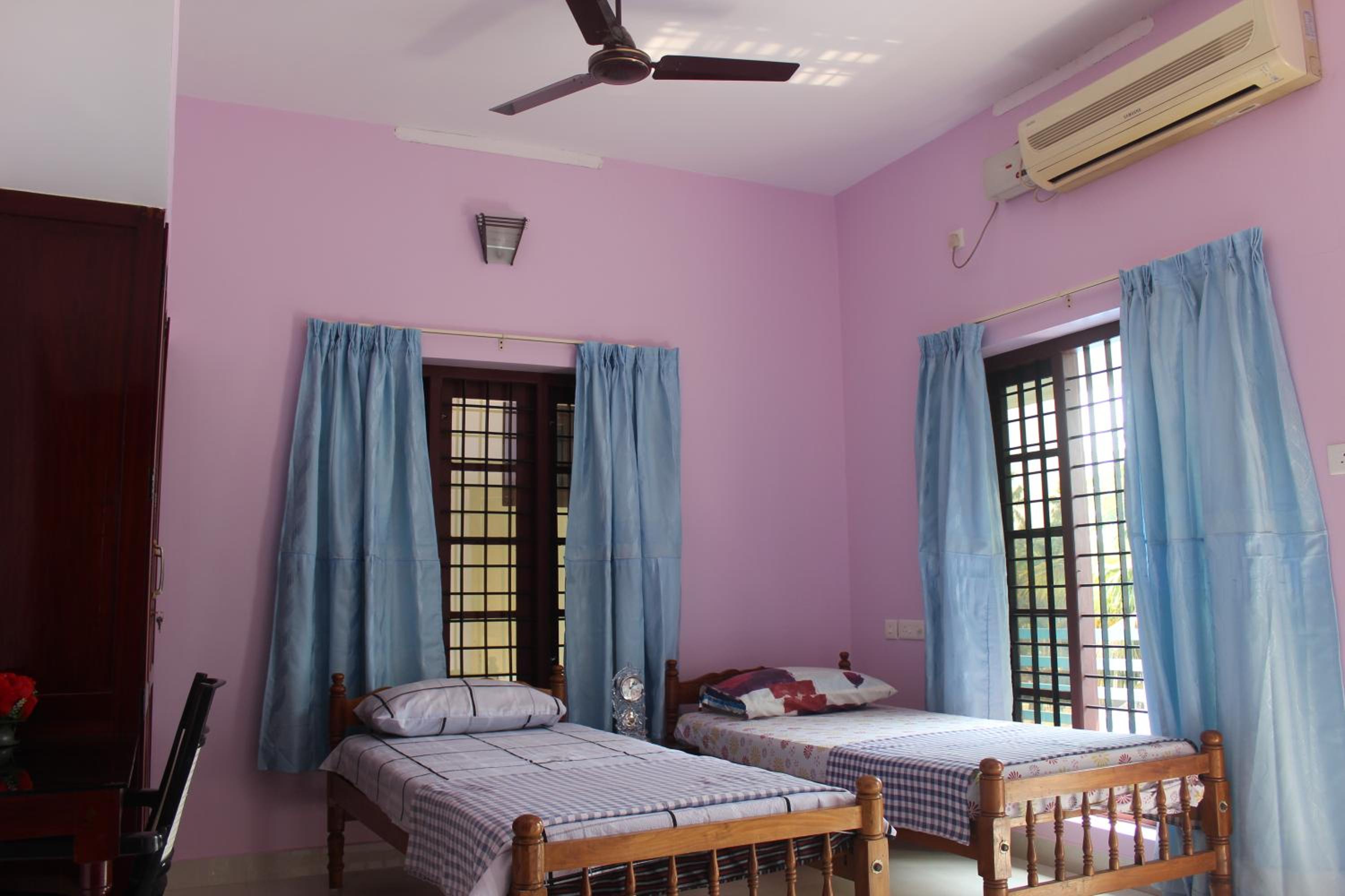 Standard Double Room - Photo 2