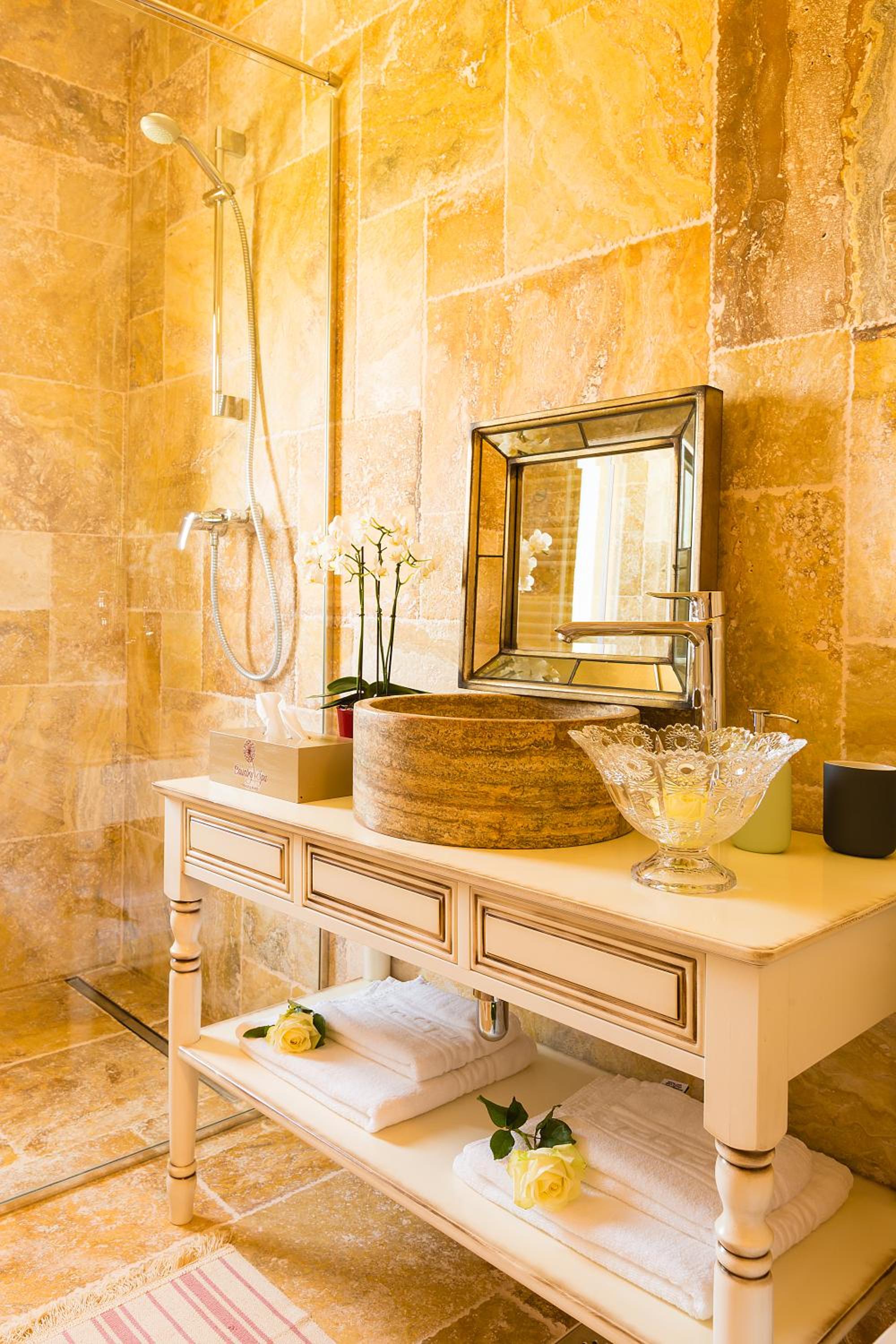 Deluxe Double or Twin Room with Garden View - Photo 7