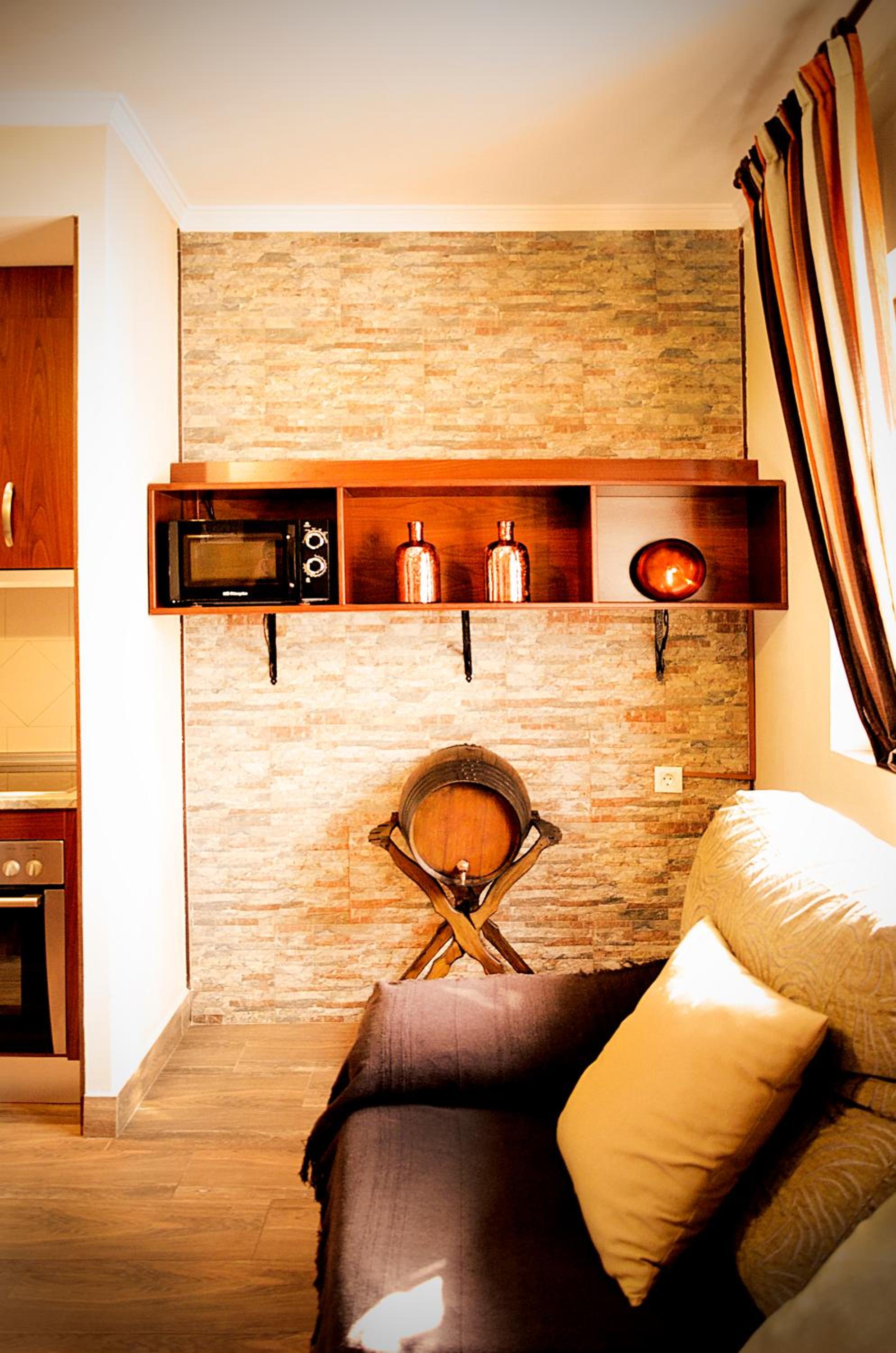 Apartment - Ground Floor photo 2
