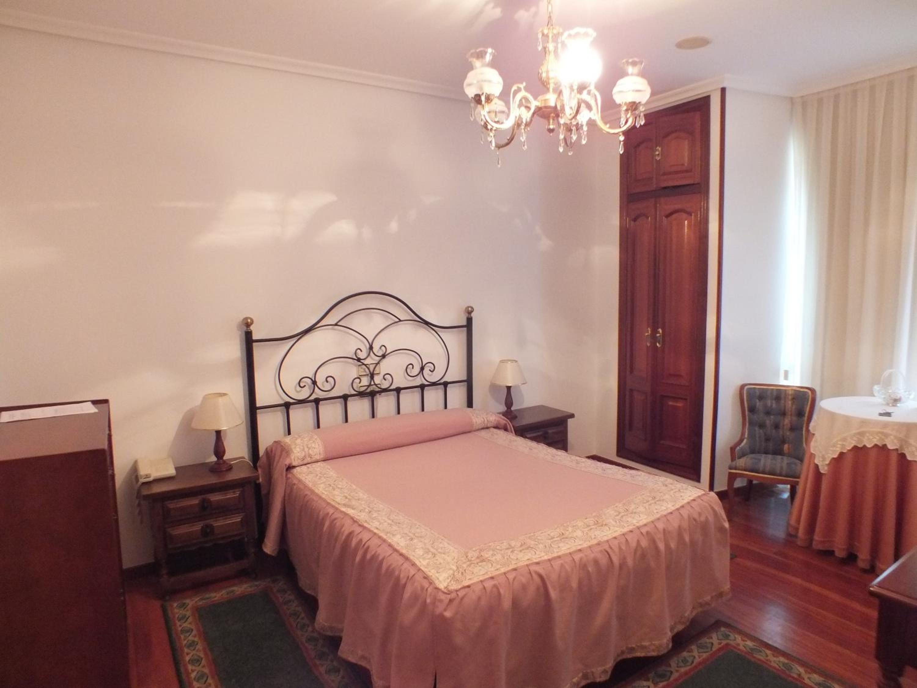 Habitación Doble o con Dos Camas