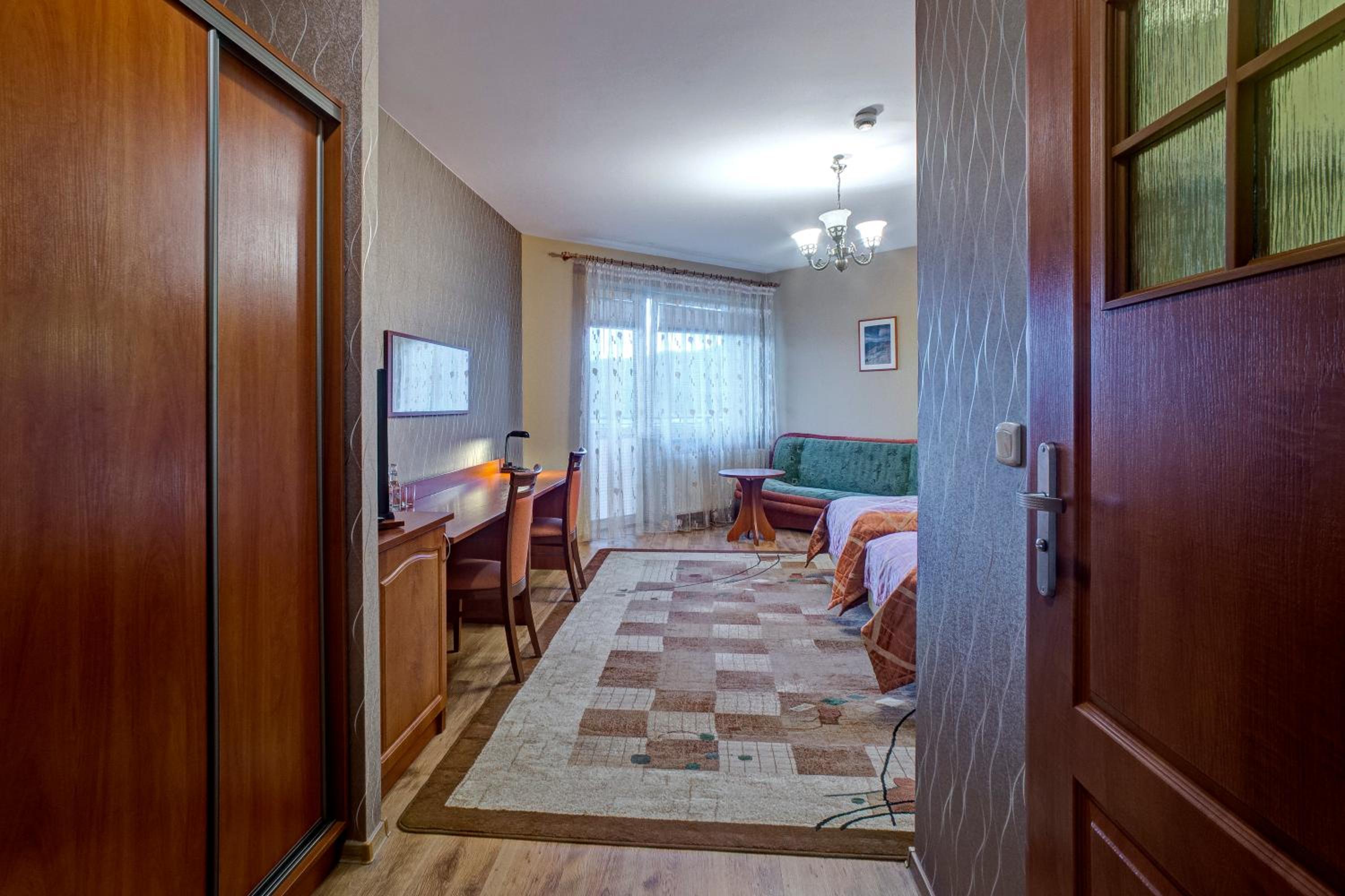 Triple Room - Photo 6
