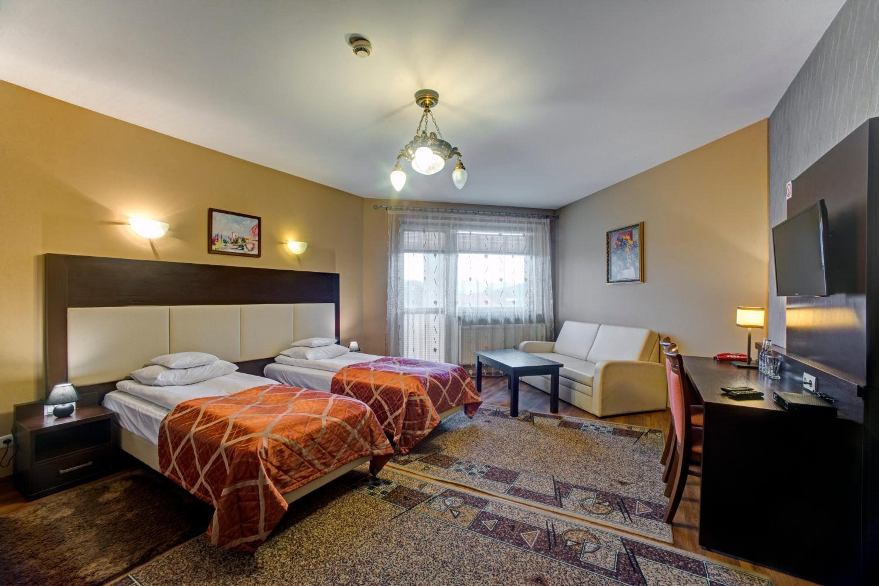 Triple Room - Photo 2