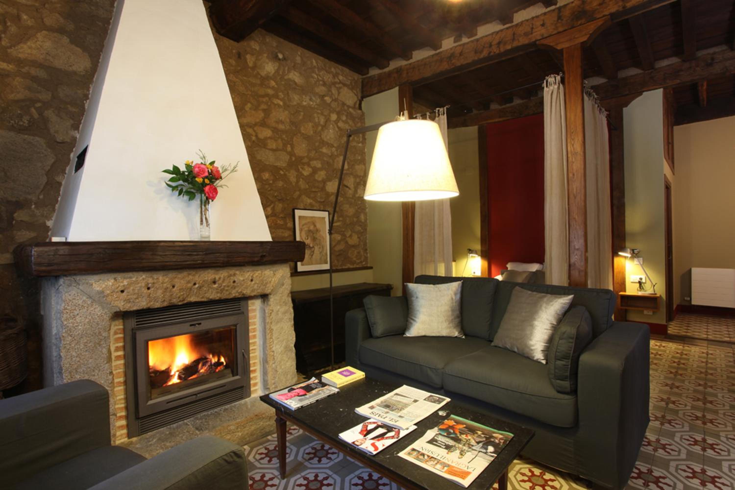 Suite (2 Adults) - Photo 20