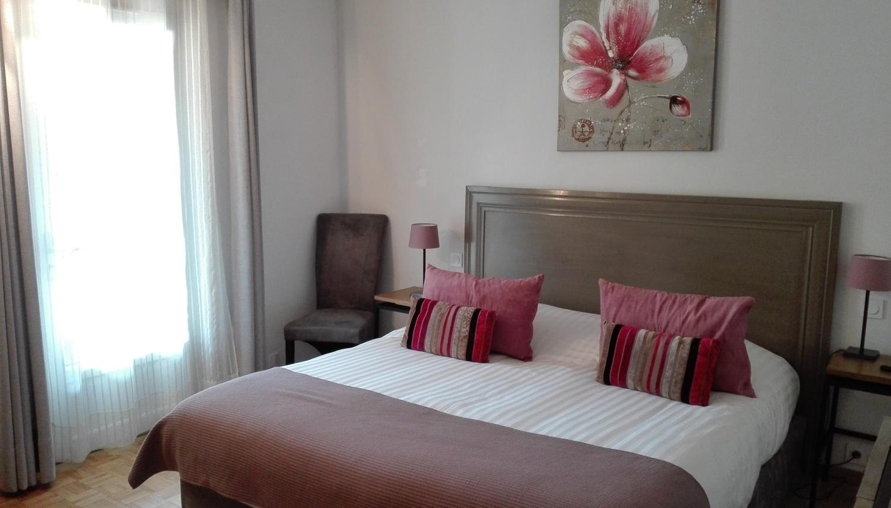 Superior Double Room - Photo 10