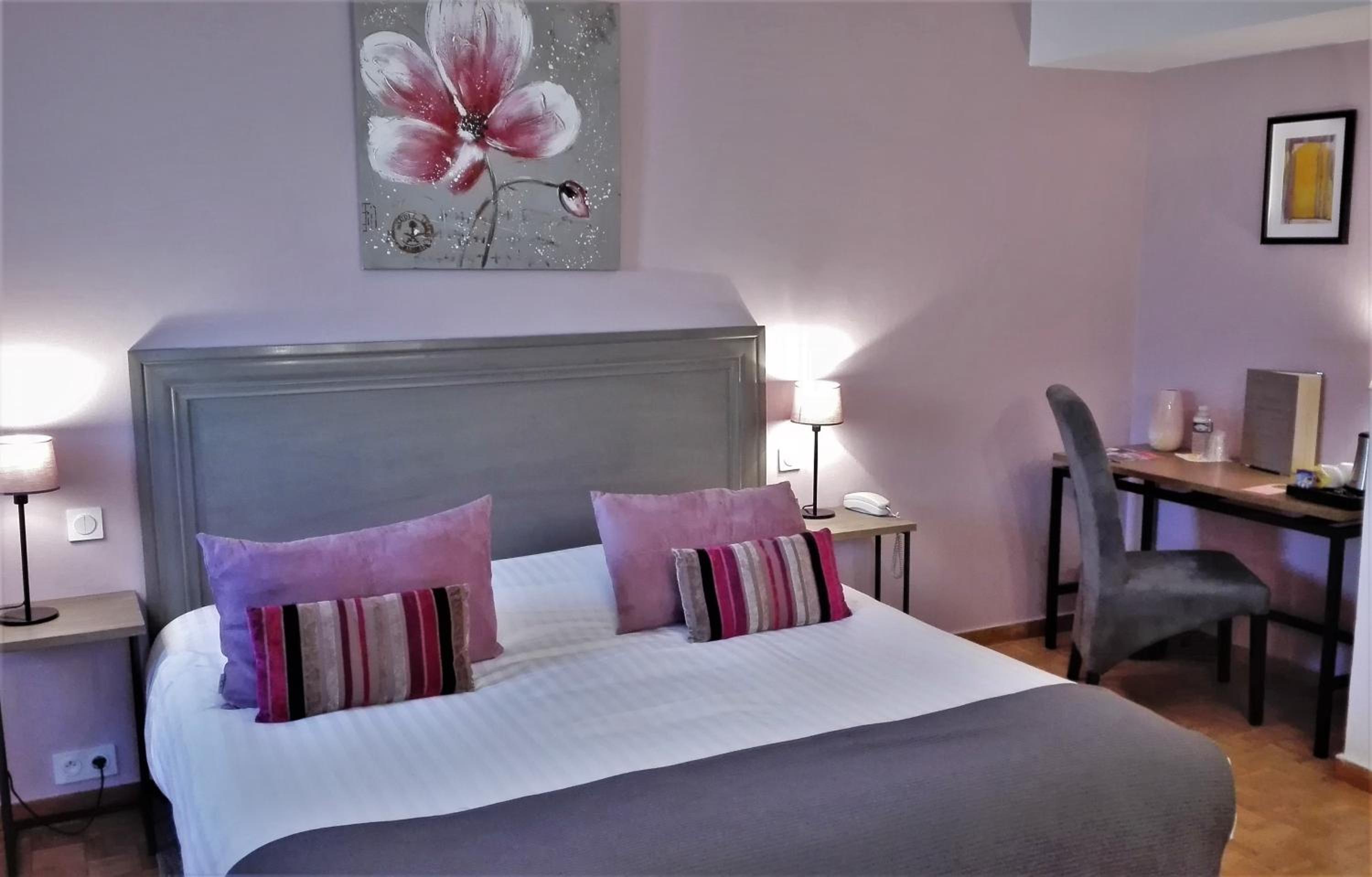 Classic Triple Room - Photo 1