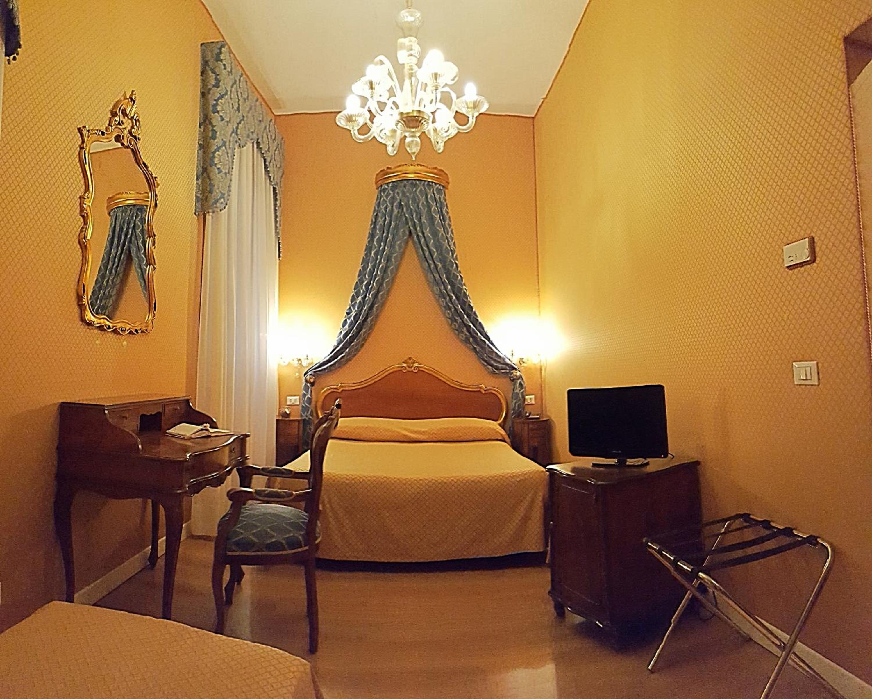 Quadruple Room photo 1