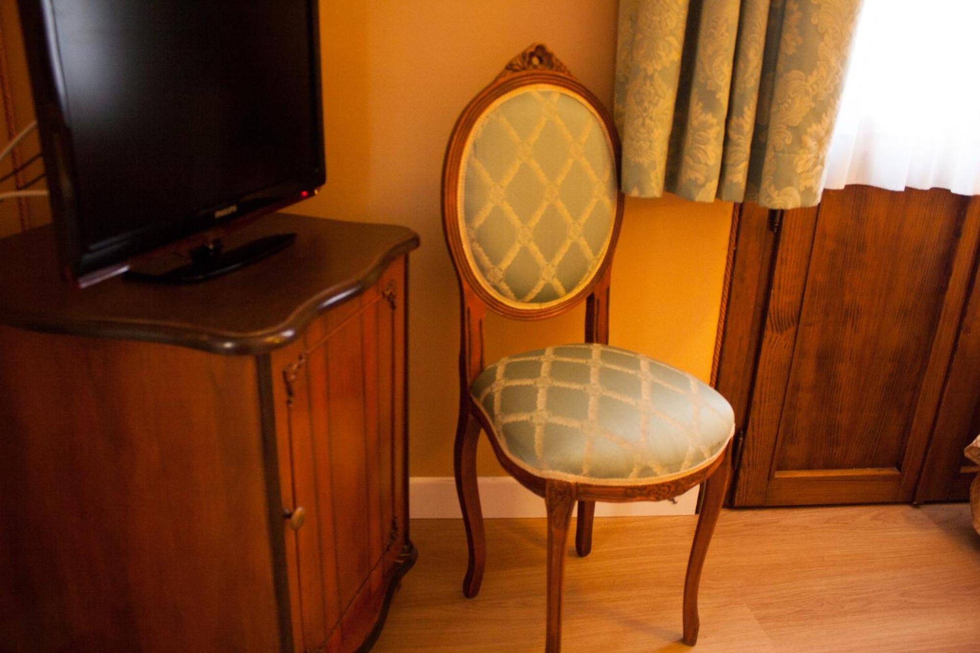 Single Room with Canal View photo 1