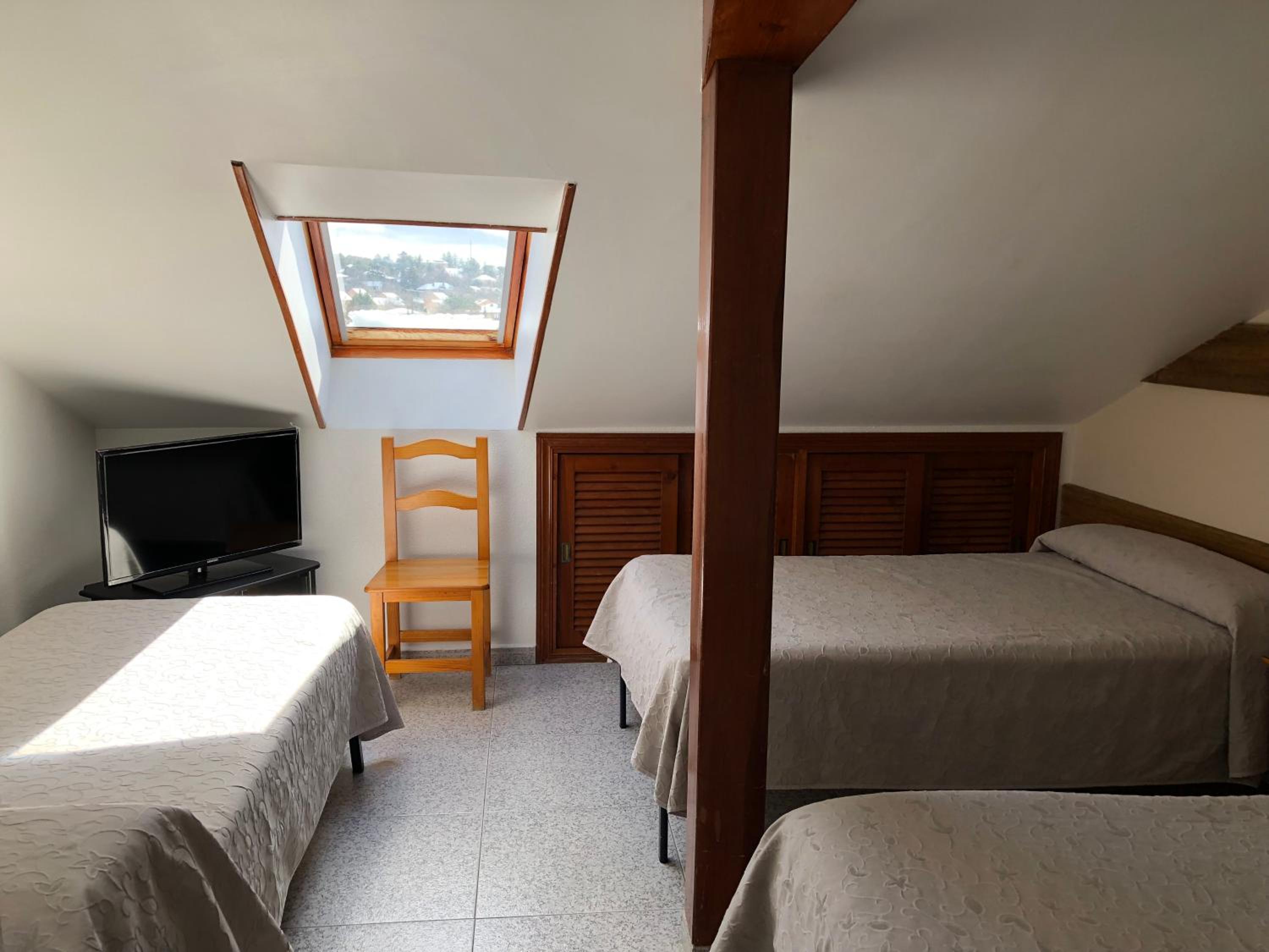 Triple Room - Photo 3