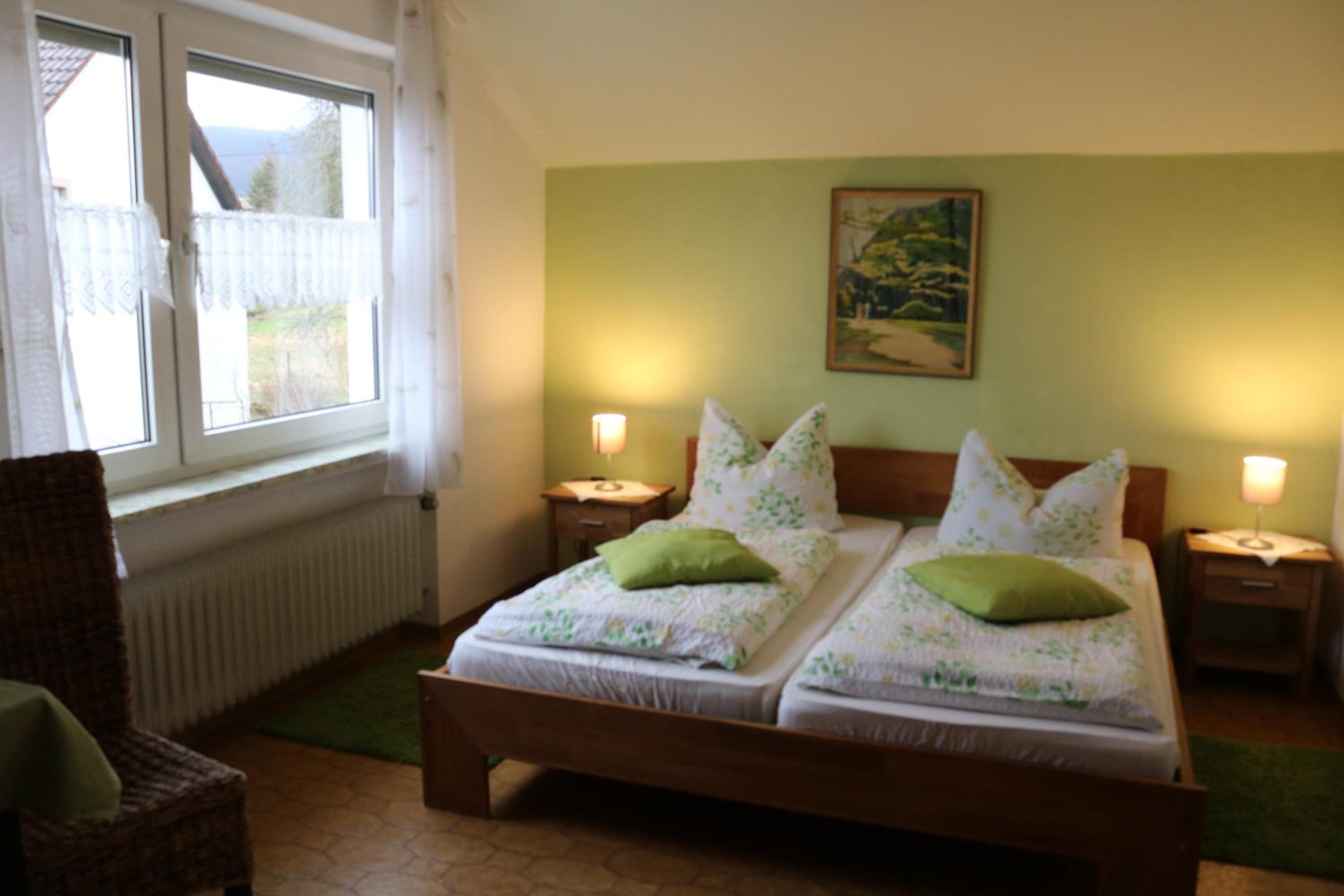 Double Room - Photo 7