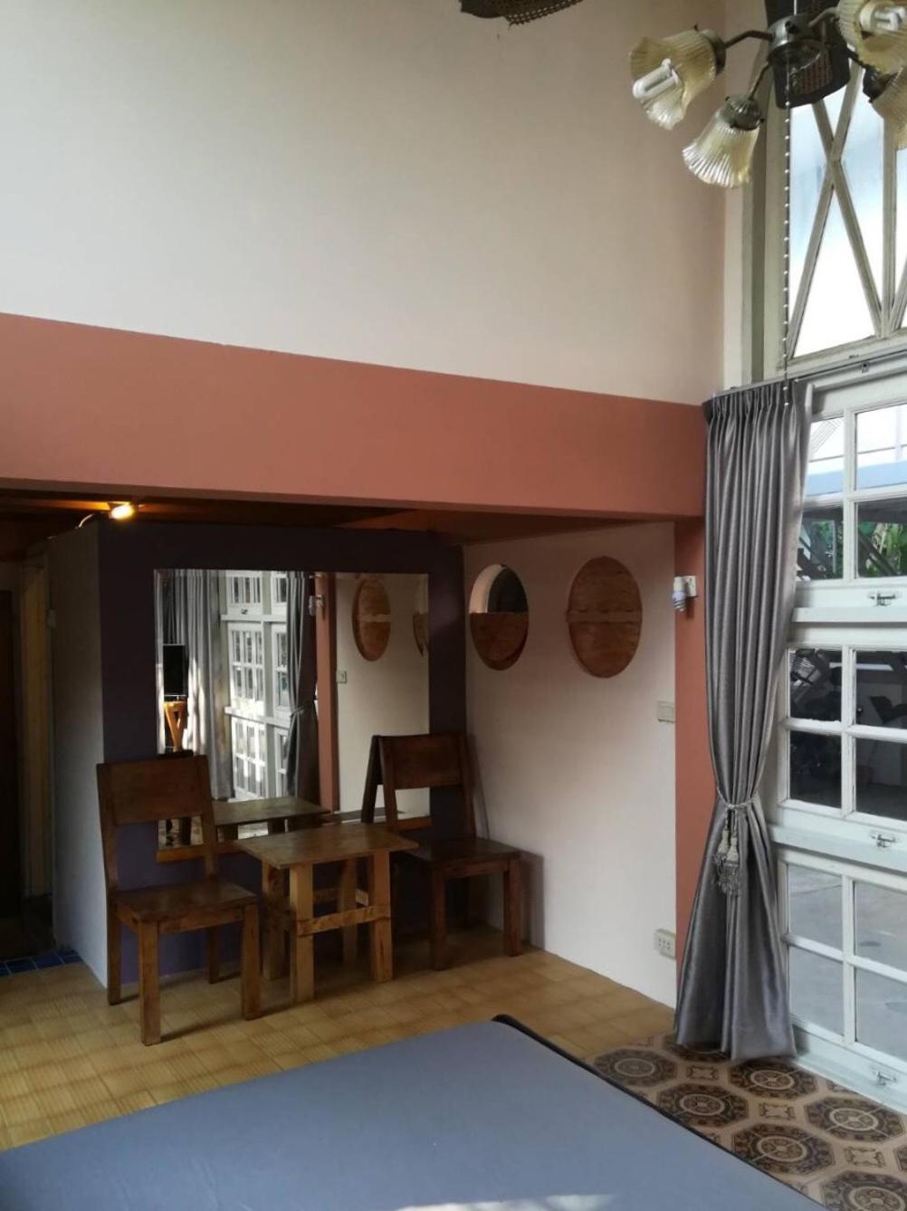 Standard Double Room with Private Bathroom - Photo 2