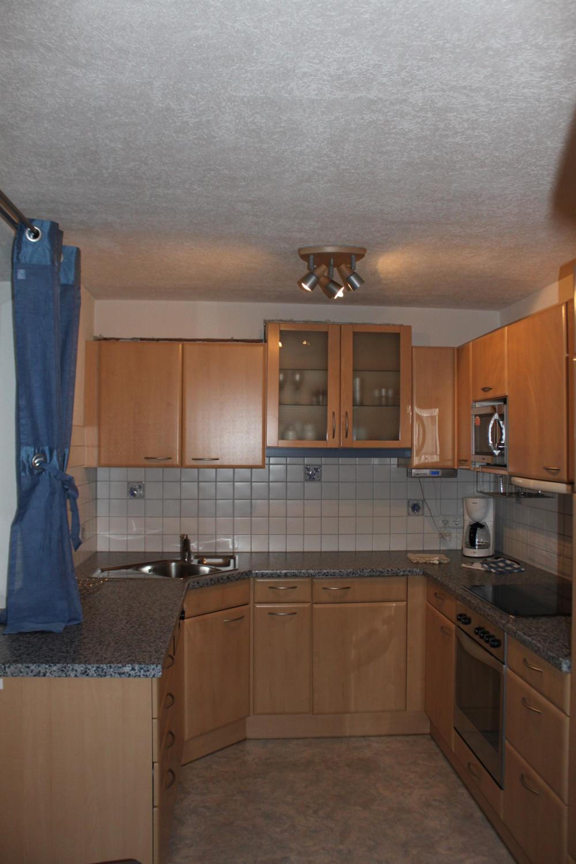 Comfort Two-Bedroom Apartment with Balcony - 7 photo 2