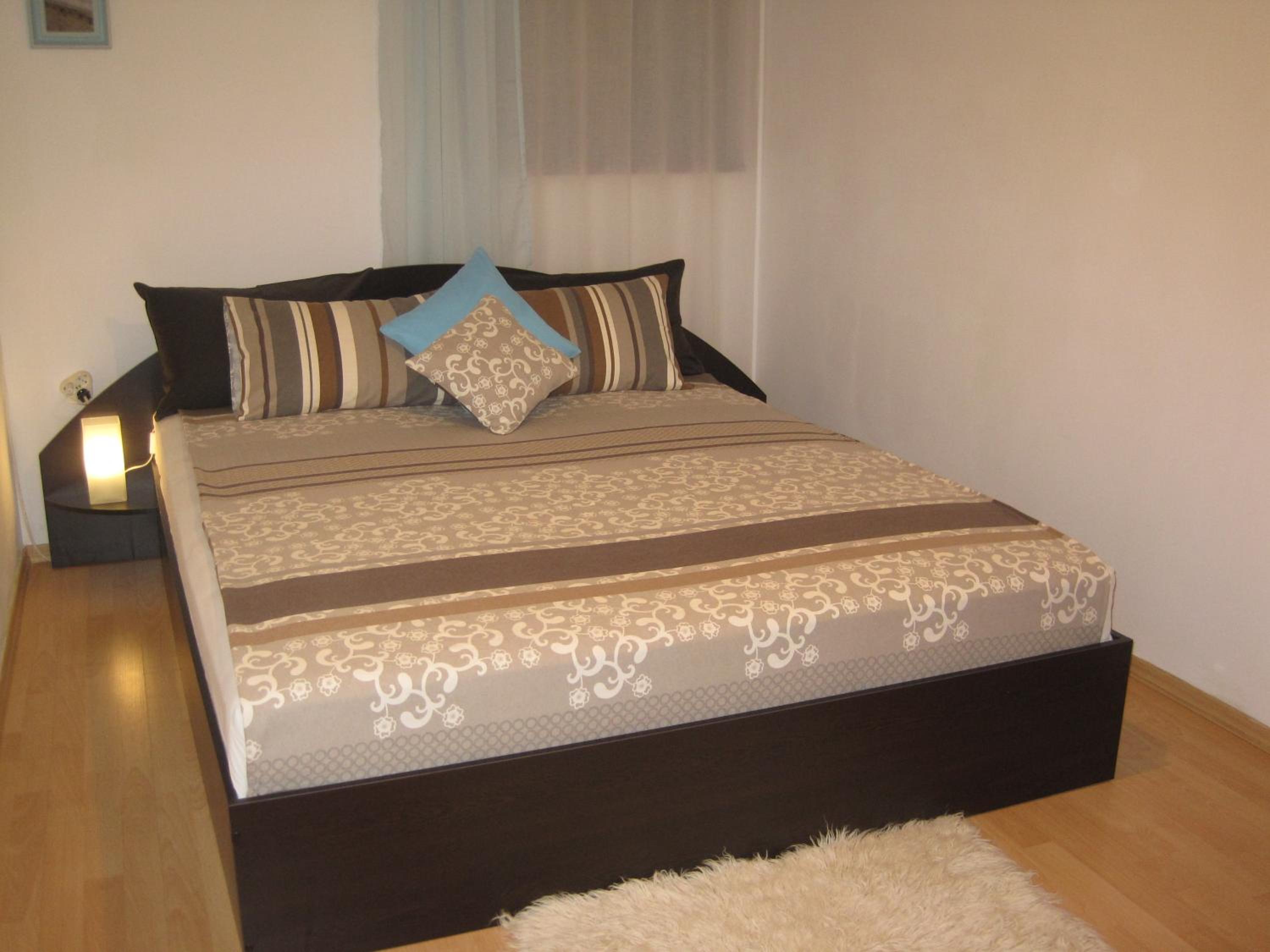 Apartment - Photo 19