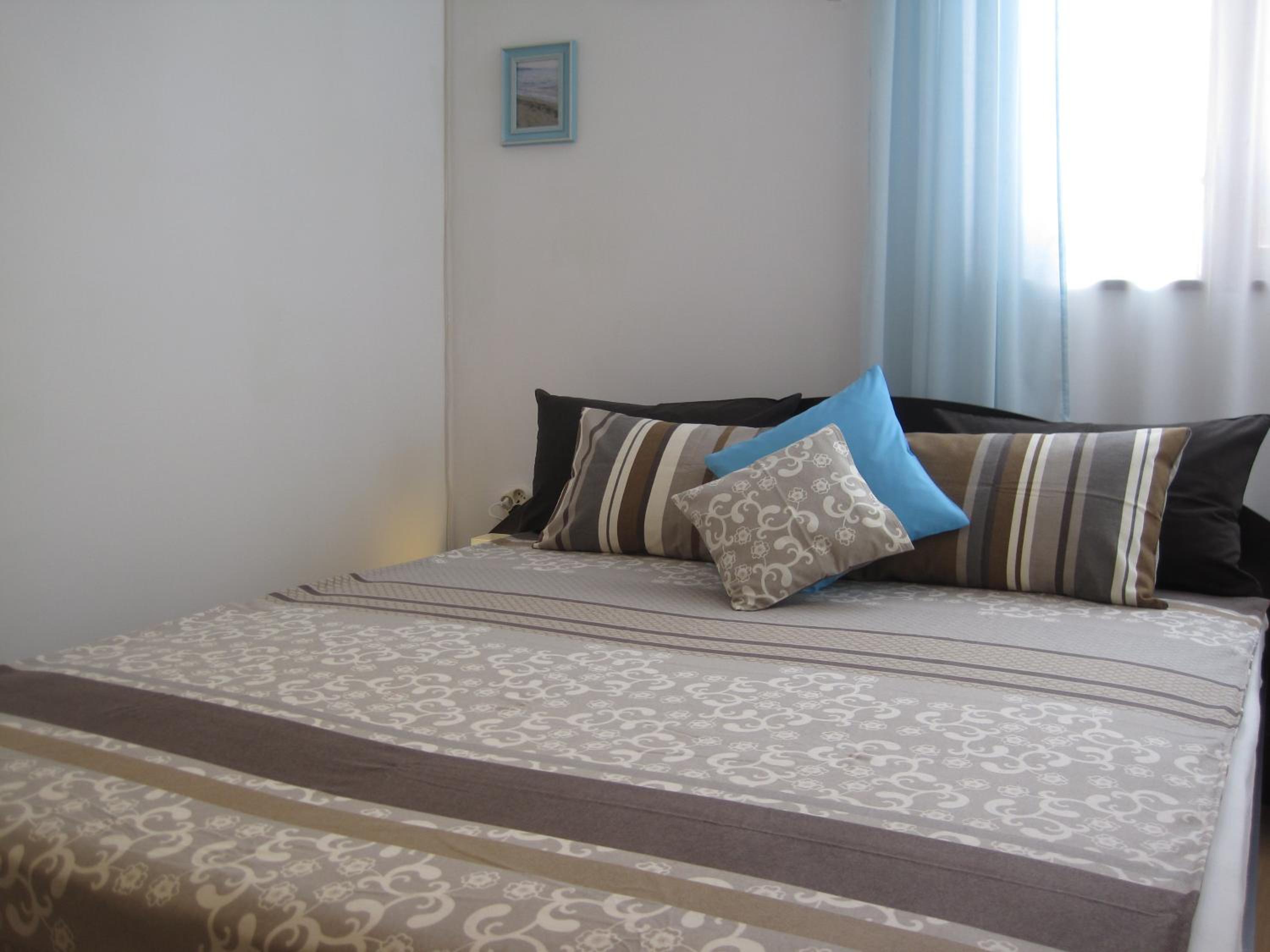Apartment - Photo 1