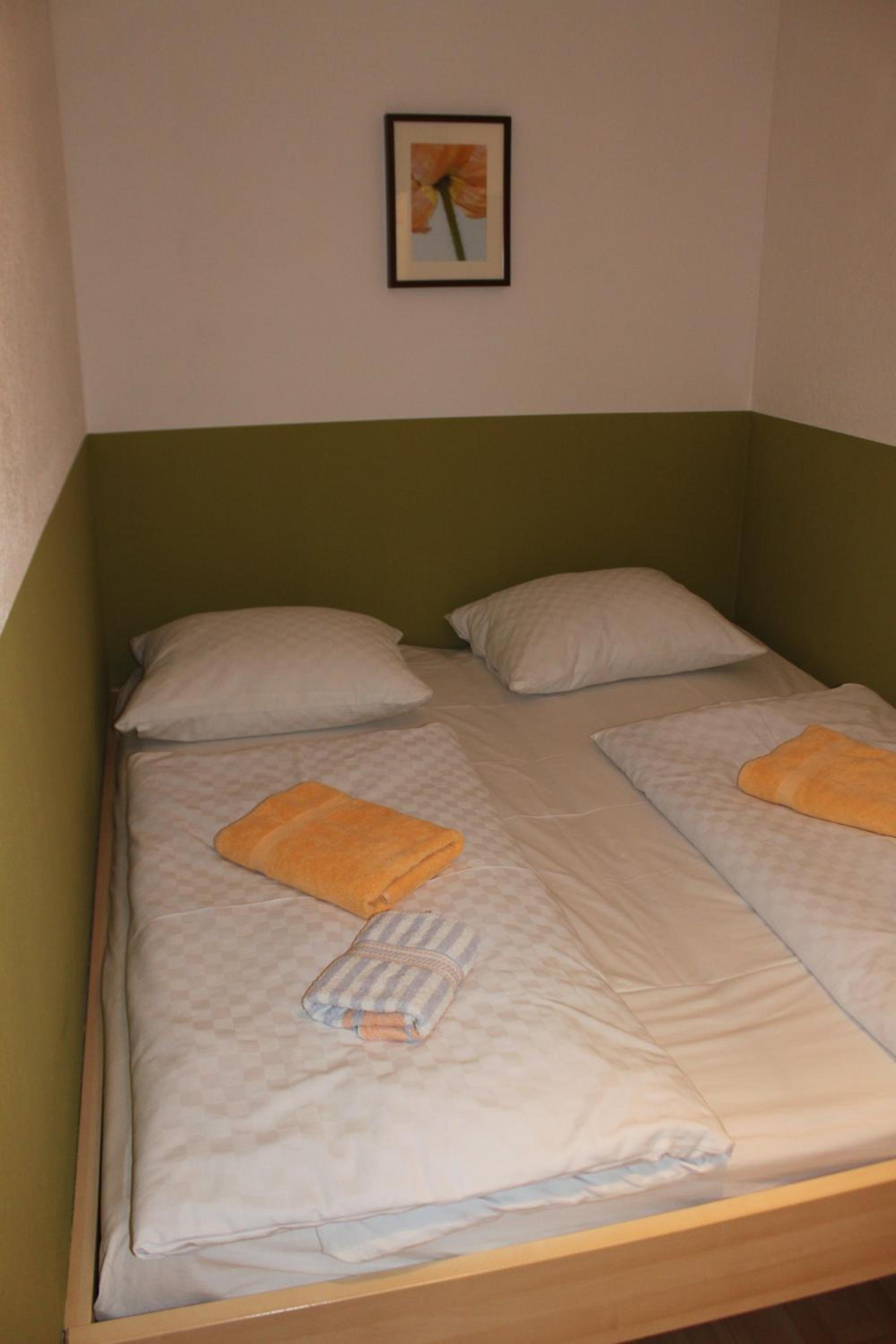 Comfort Two-Bedroom Apartment with Balcony - 7 photo 3