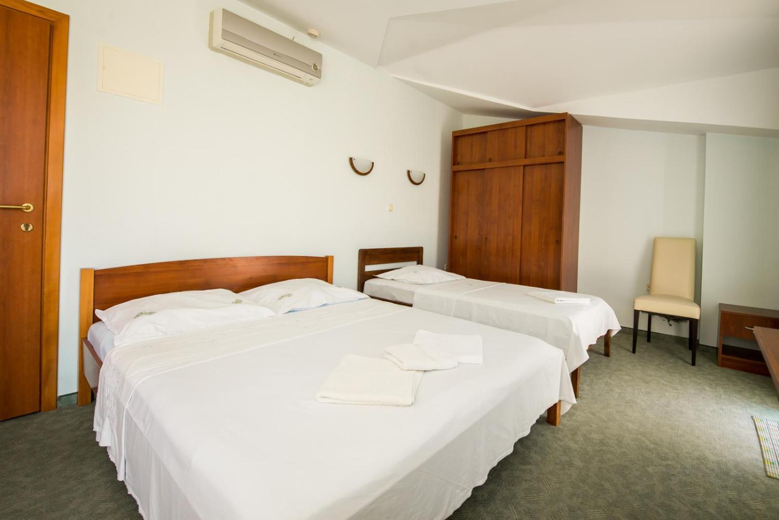 Quadruple Room photo 3