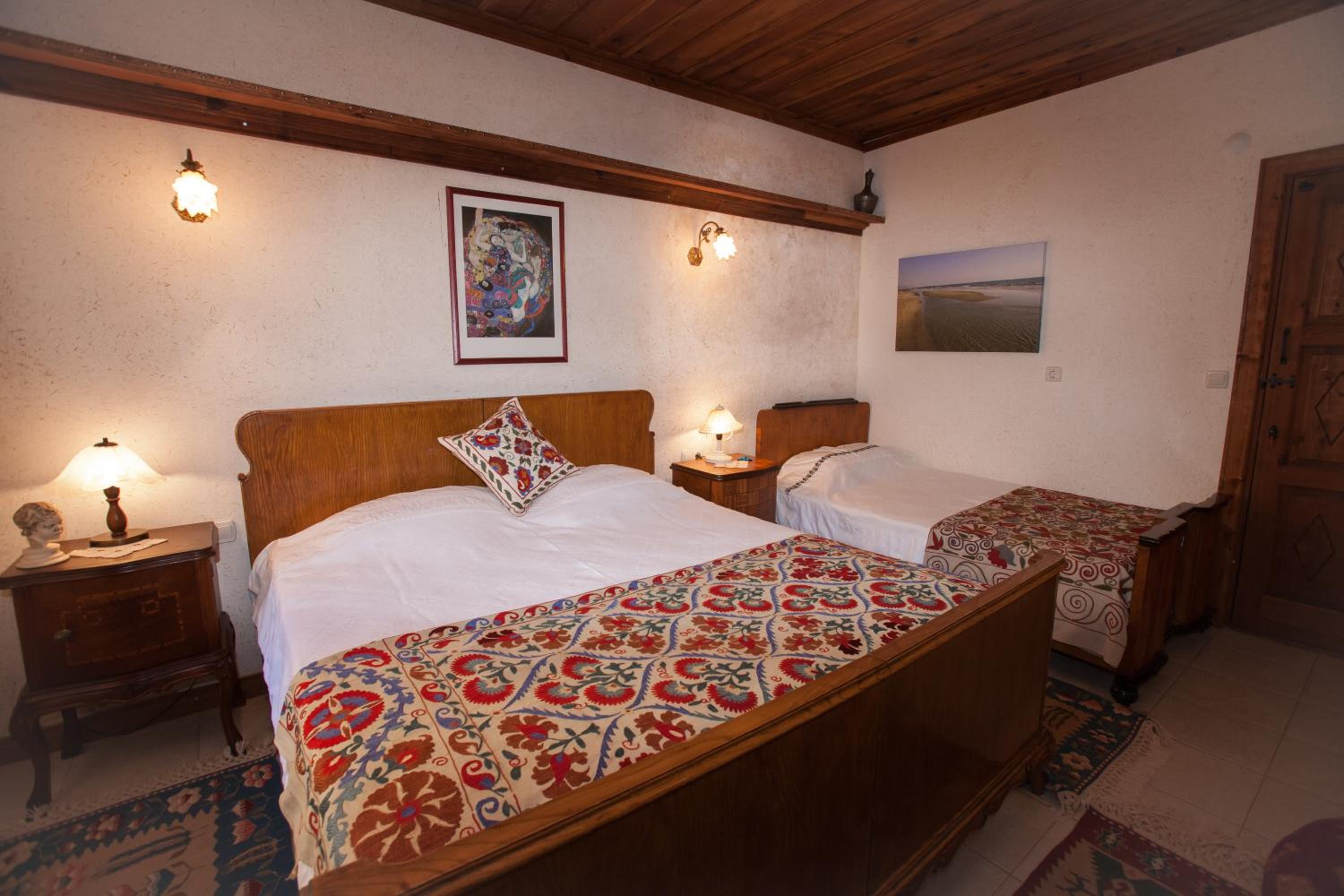 Superior Suite - Photo 1