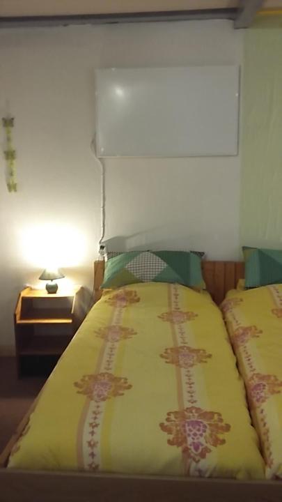 Double Room With Shared Bathroom photo 1