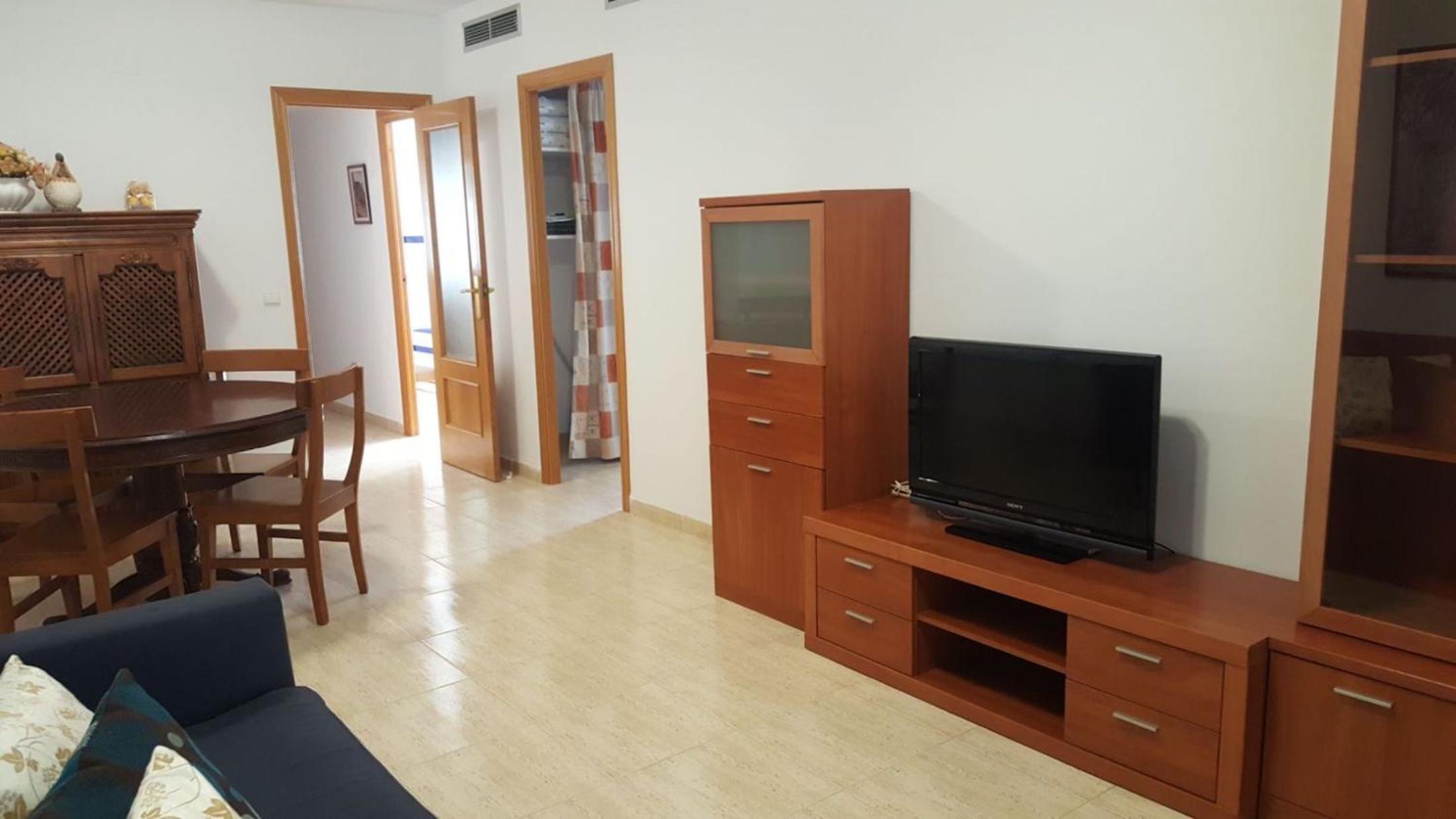 Two-Bedroom Apartment - Photo 24