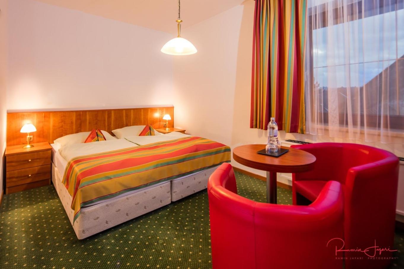 Double or Twin Room photo 1