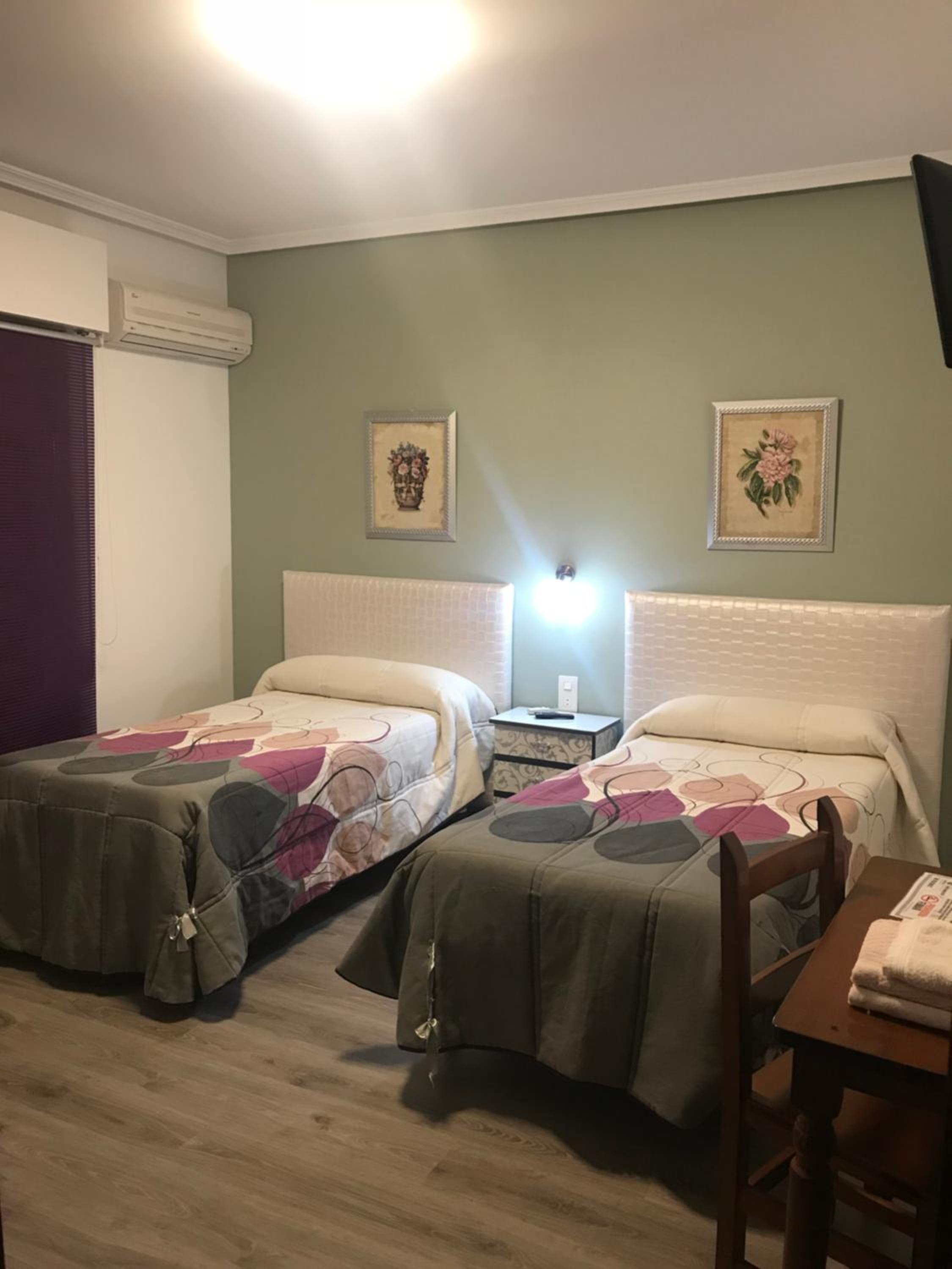 Double or Twin Room with Bathroom - Photo 13