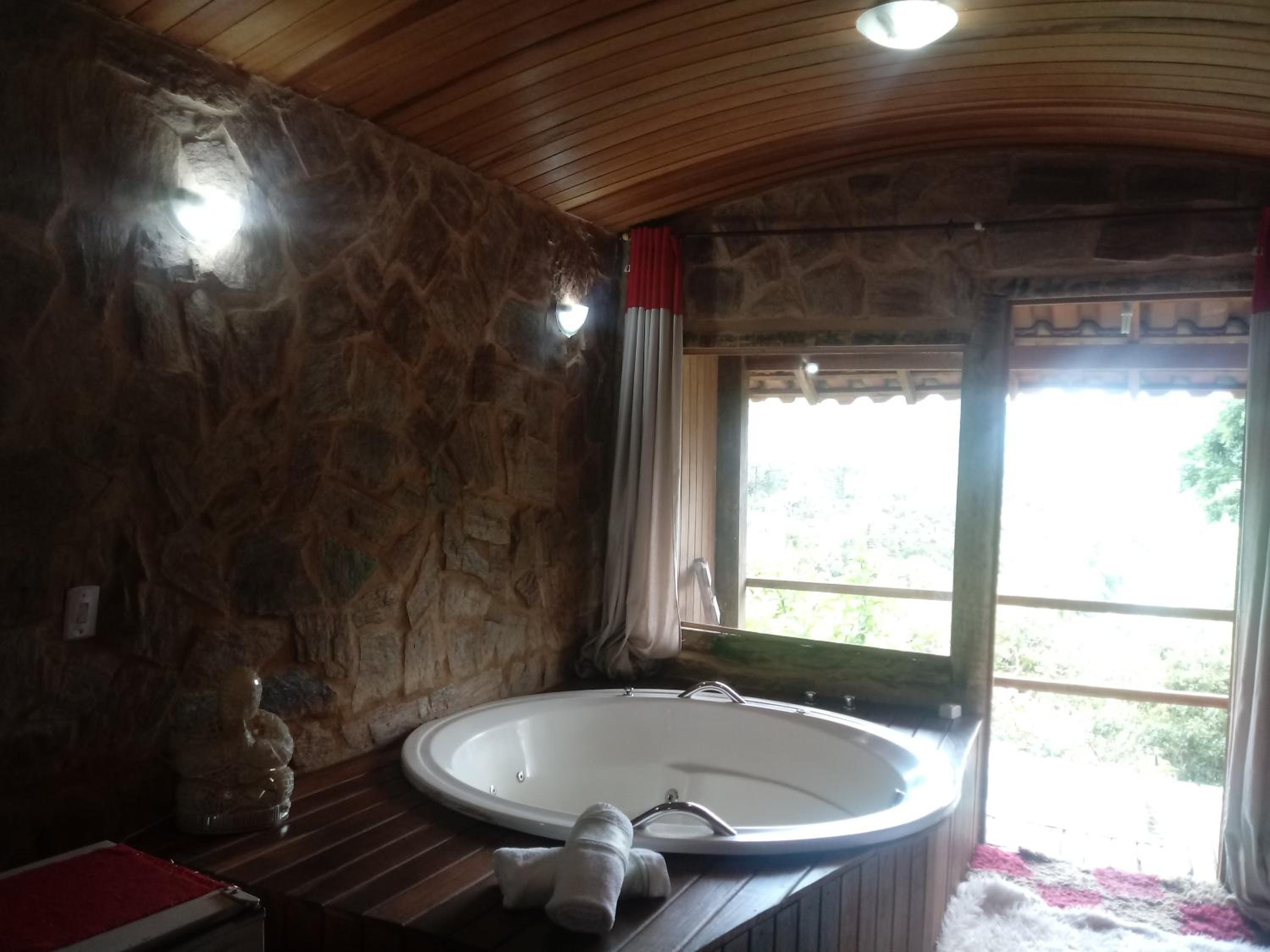 Triple Room with Bath - Photo 18