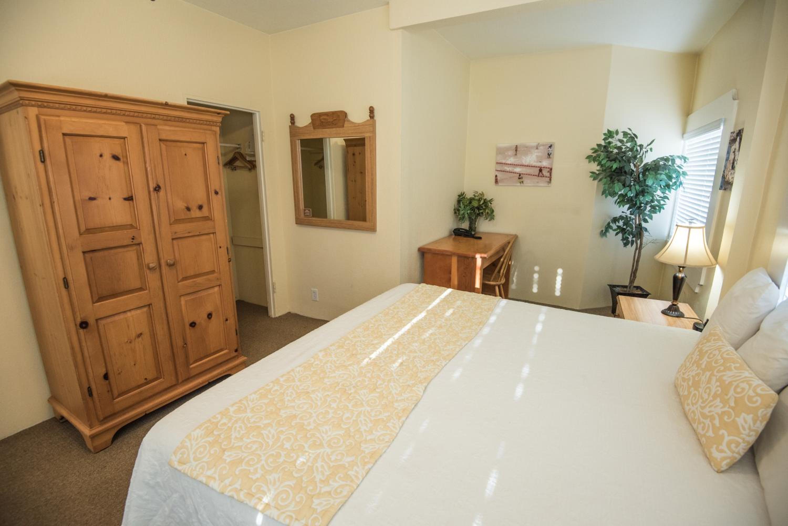 Two-Bedroom Suite photo 1