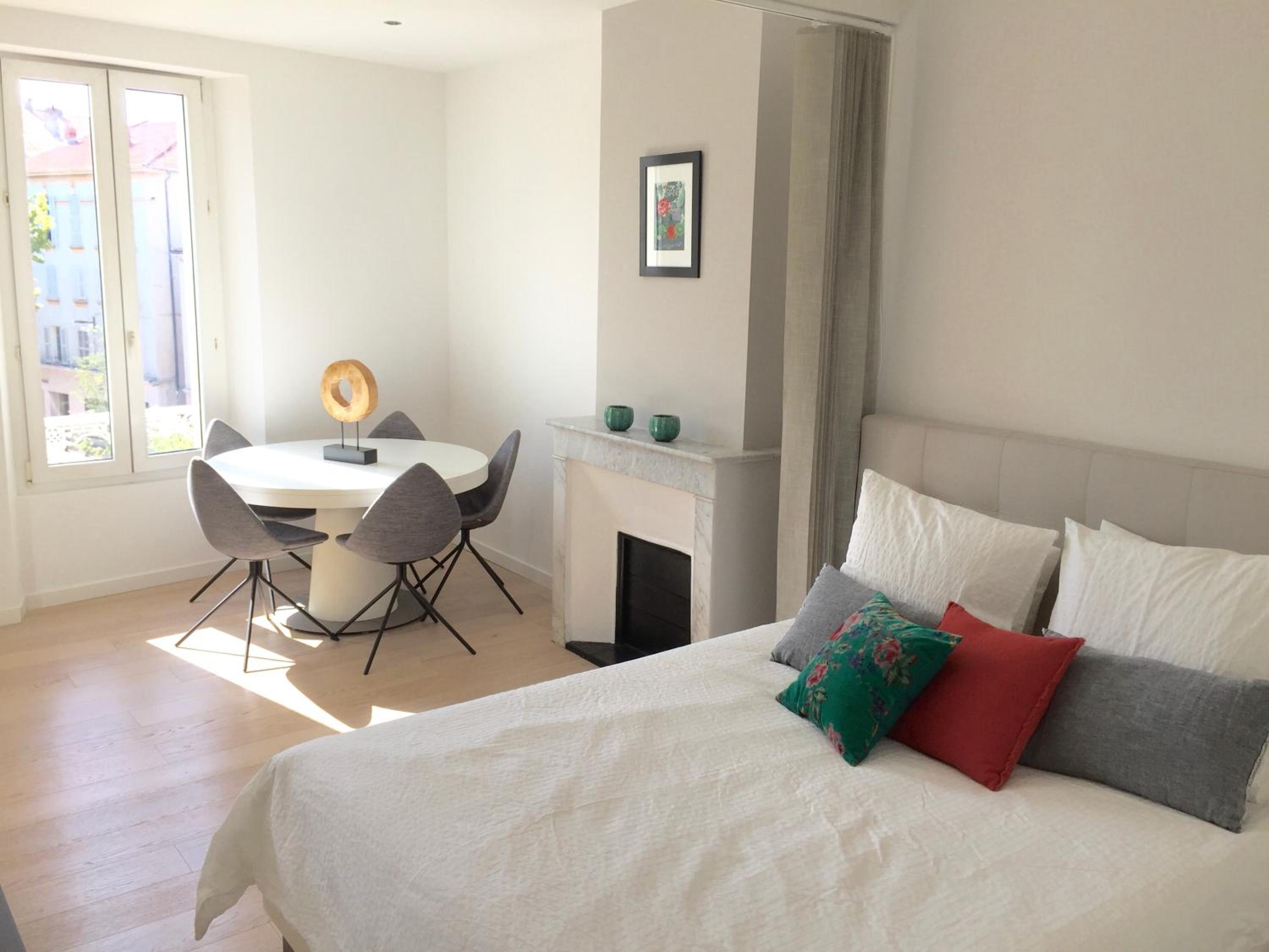 Apartment photo 1
