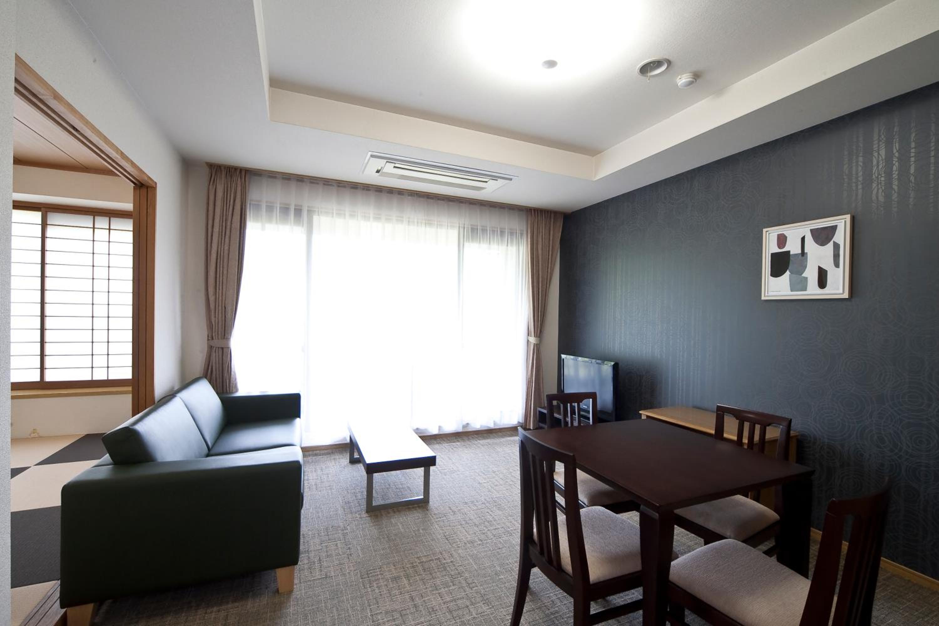 Deluxe Apartment photo 3