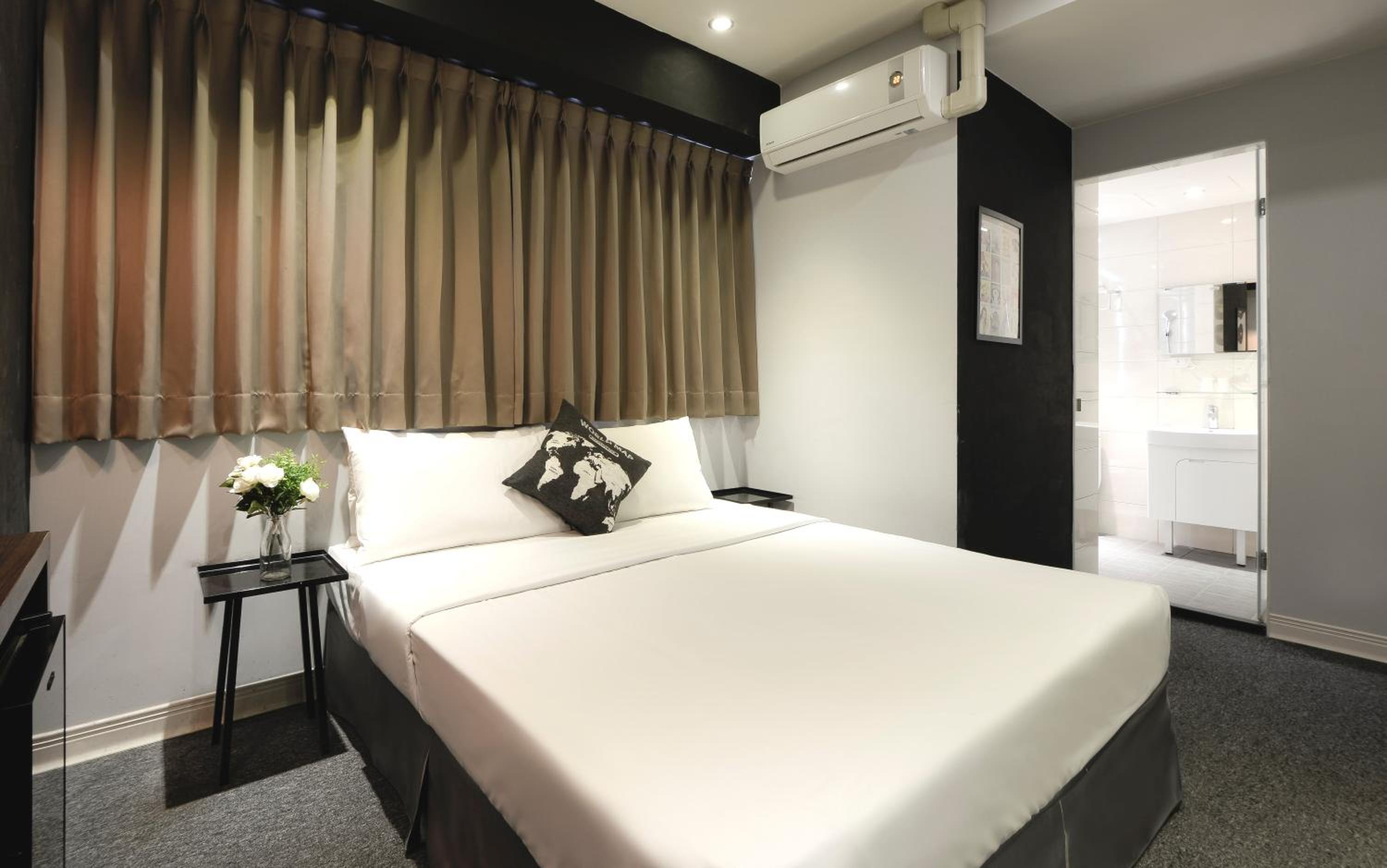 Single Room with Private Bathroom