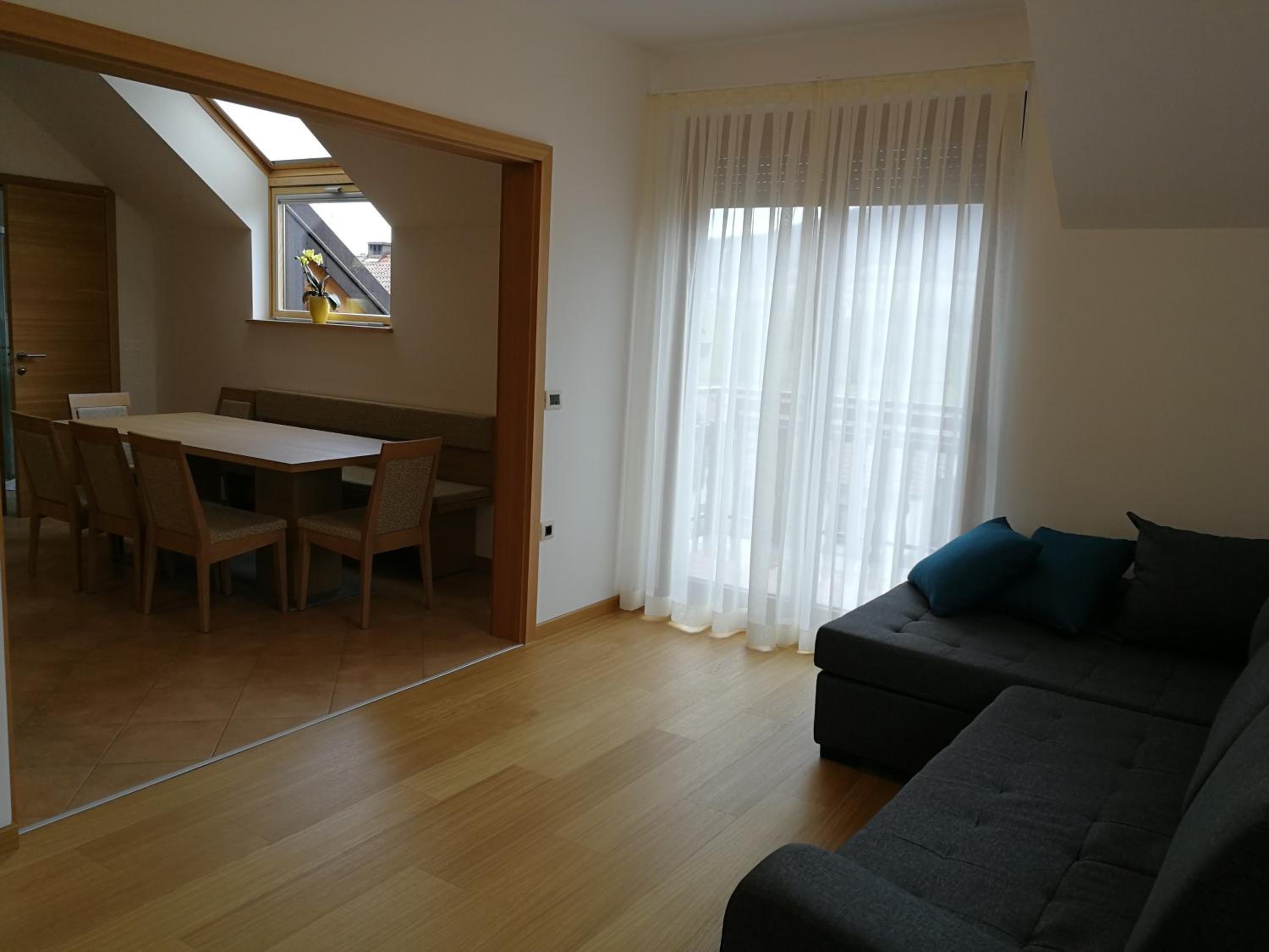 Apartment - Split Level