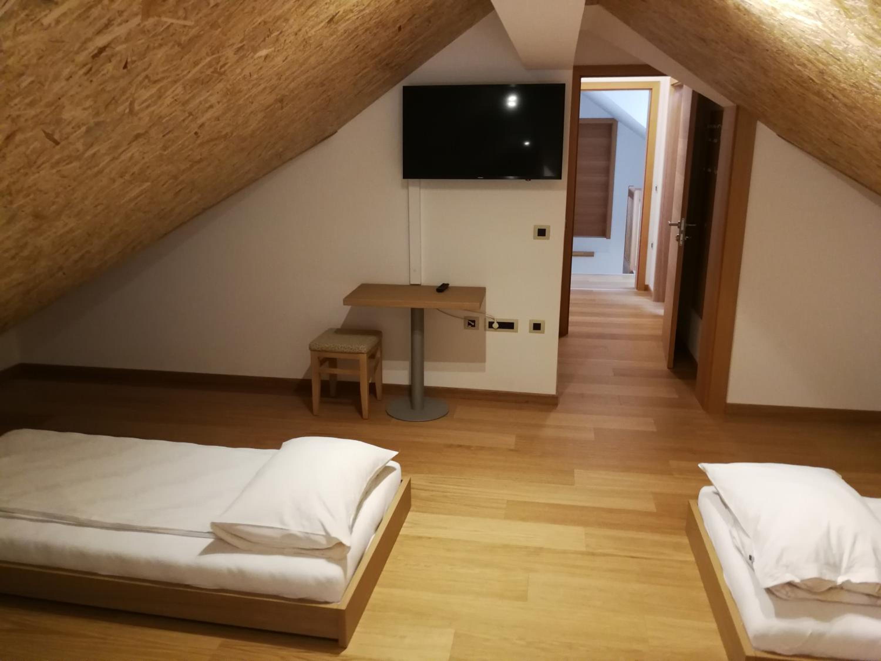 Apartment - Split Level