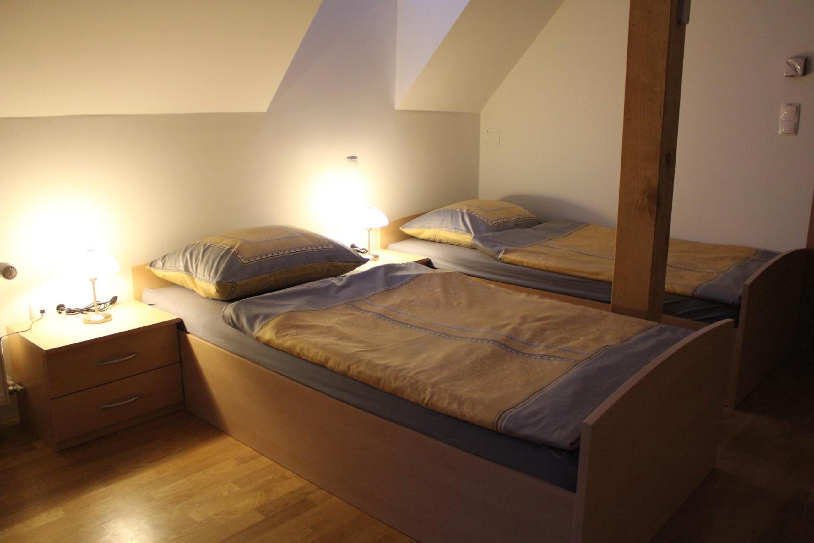 Studio (2 Adults)