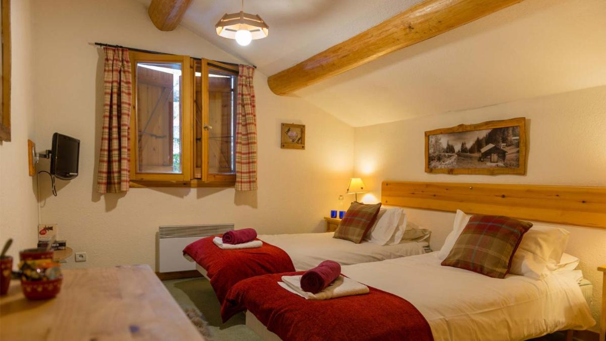 Double or Twin Room photo 3