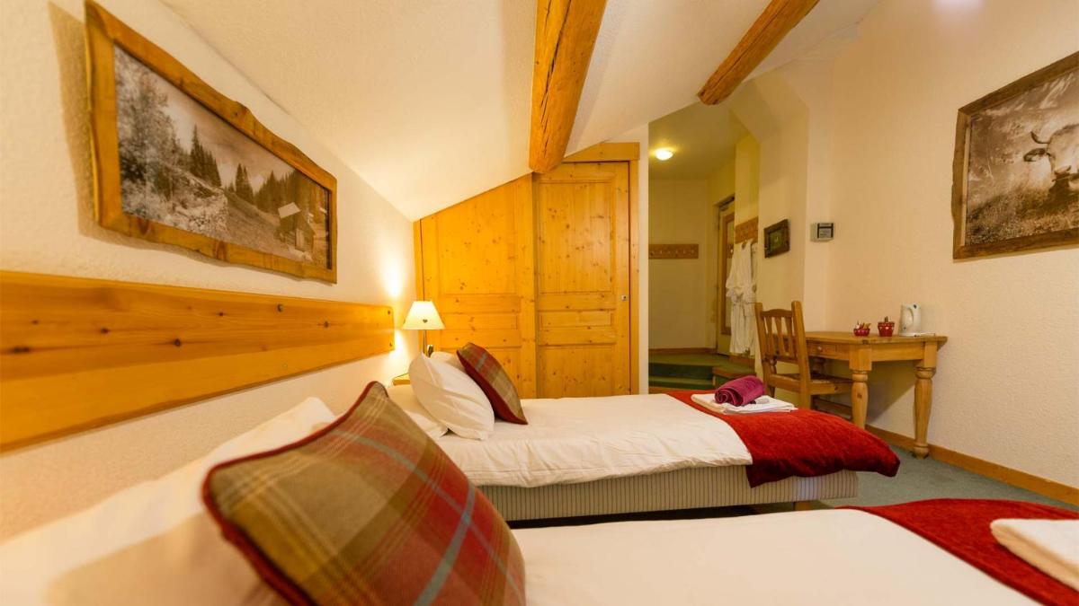 Basic Triple Room