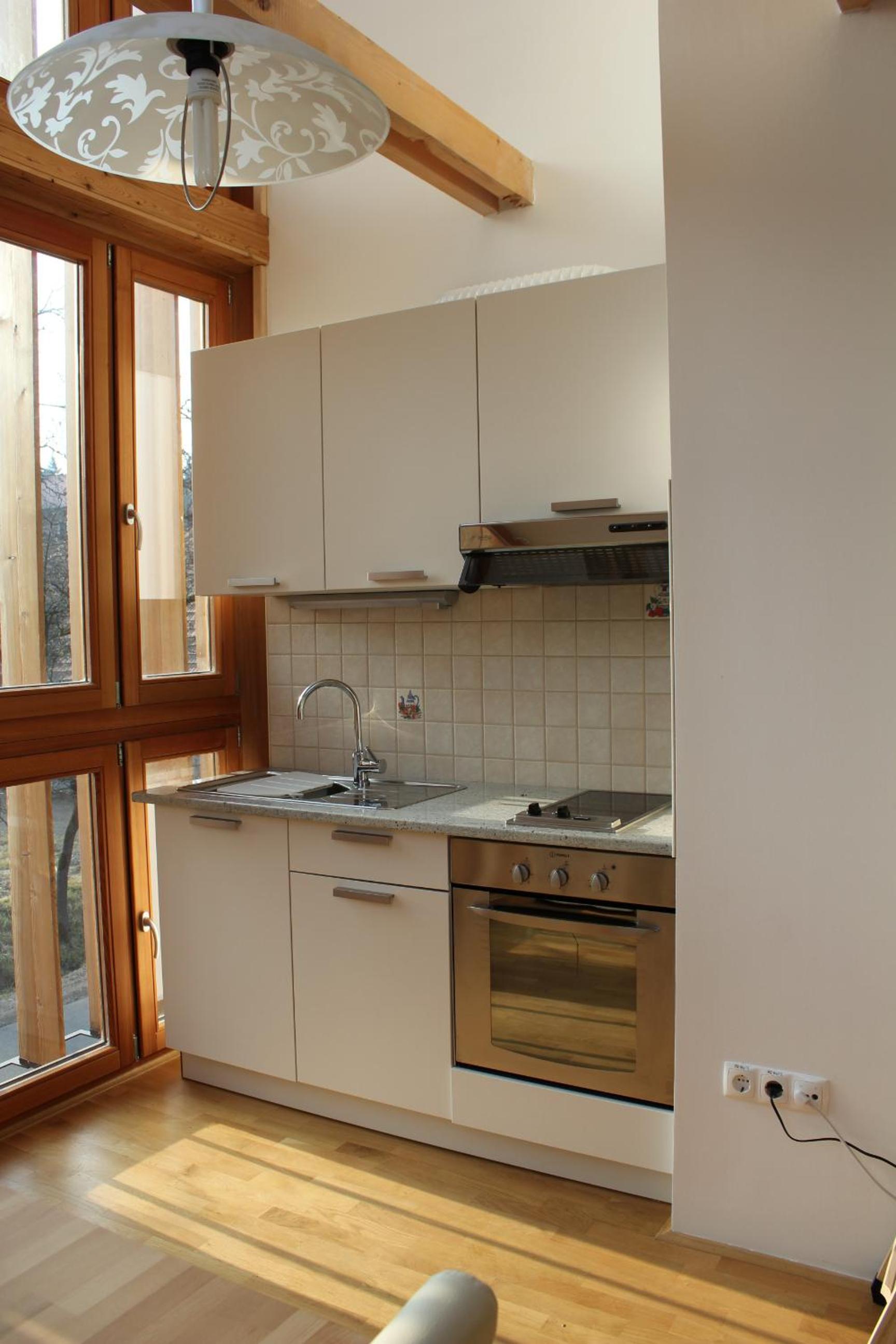 Standard Studio (4 Adults) - Photo 2