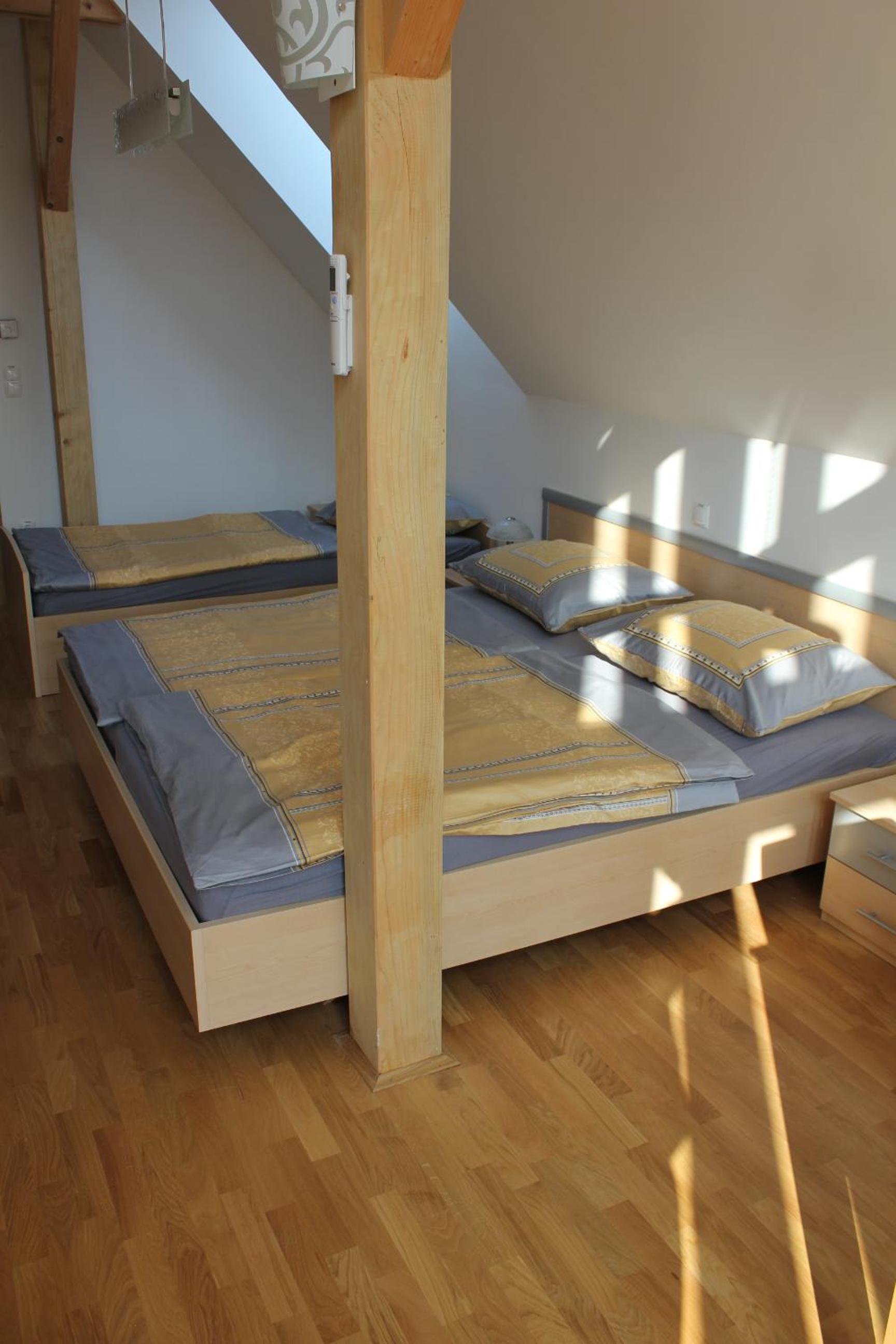 Standard Studio (4 Adults) - Photo 1