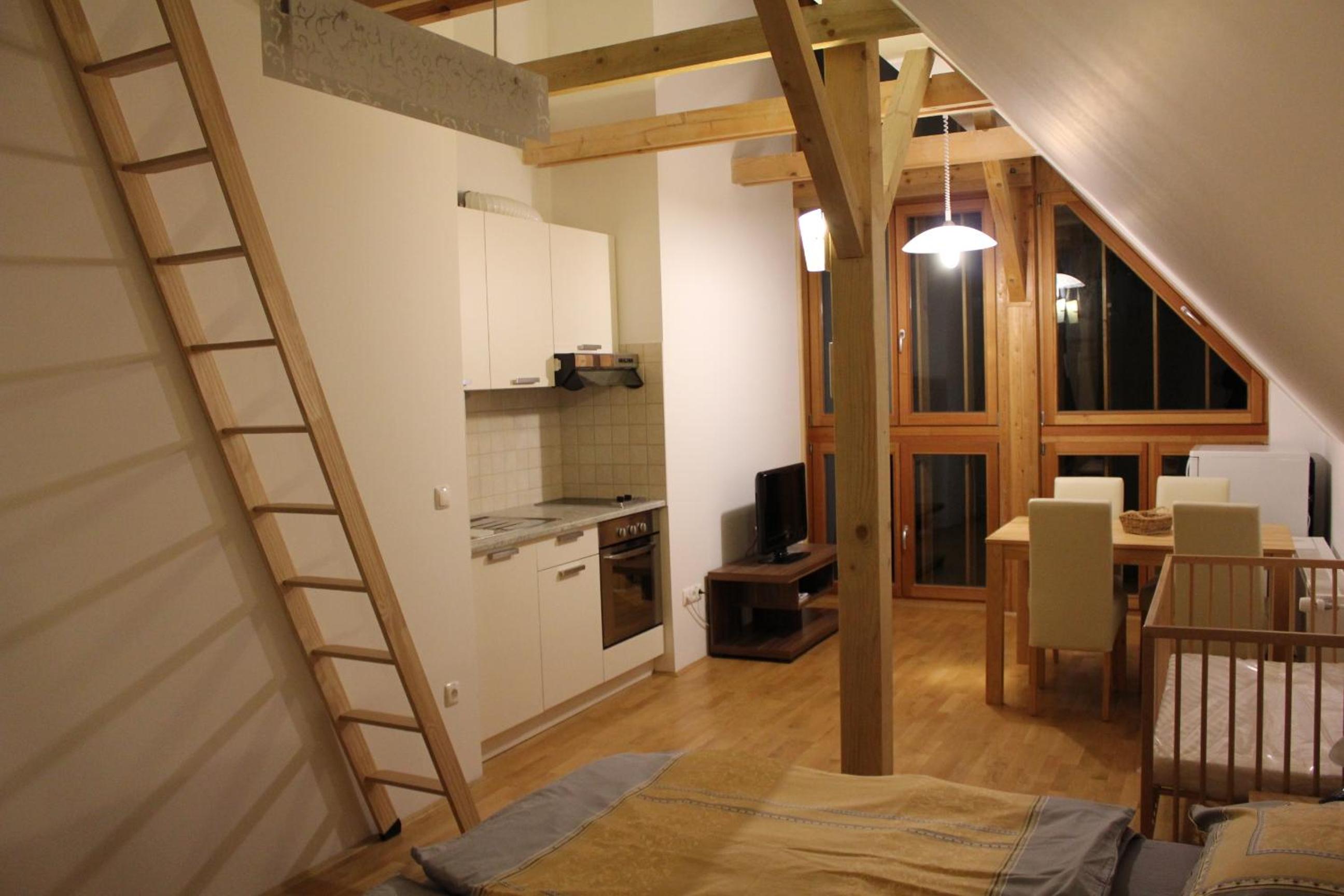 Superior Studio (4 Adults) - Photo 7