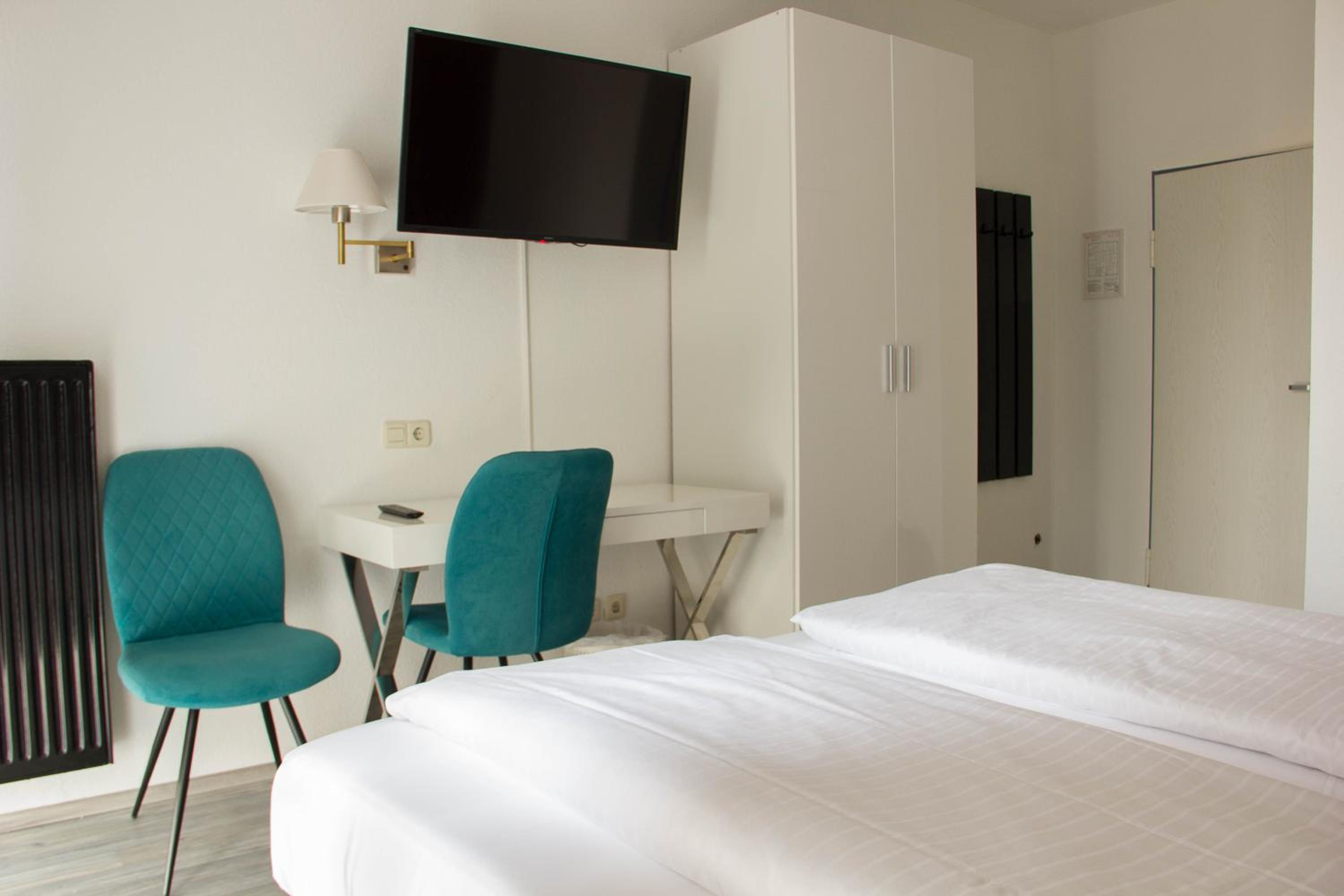 Standard Double Room - Photo 1