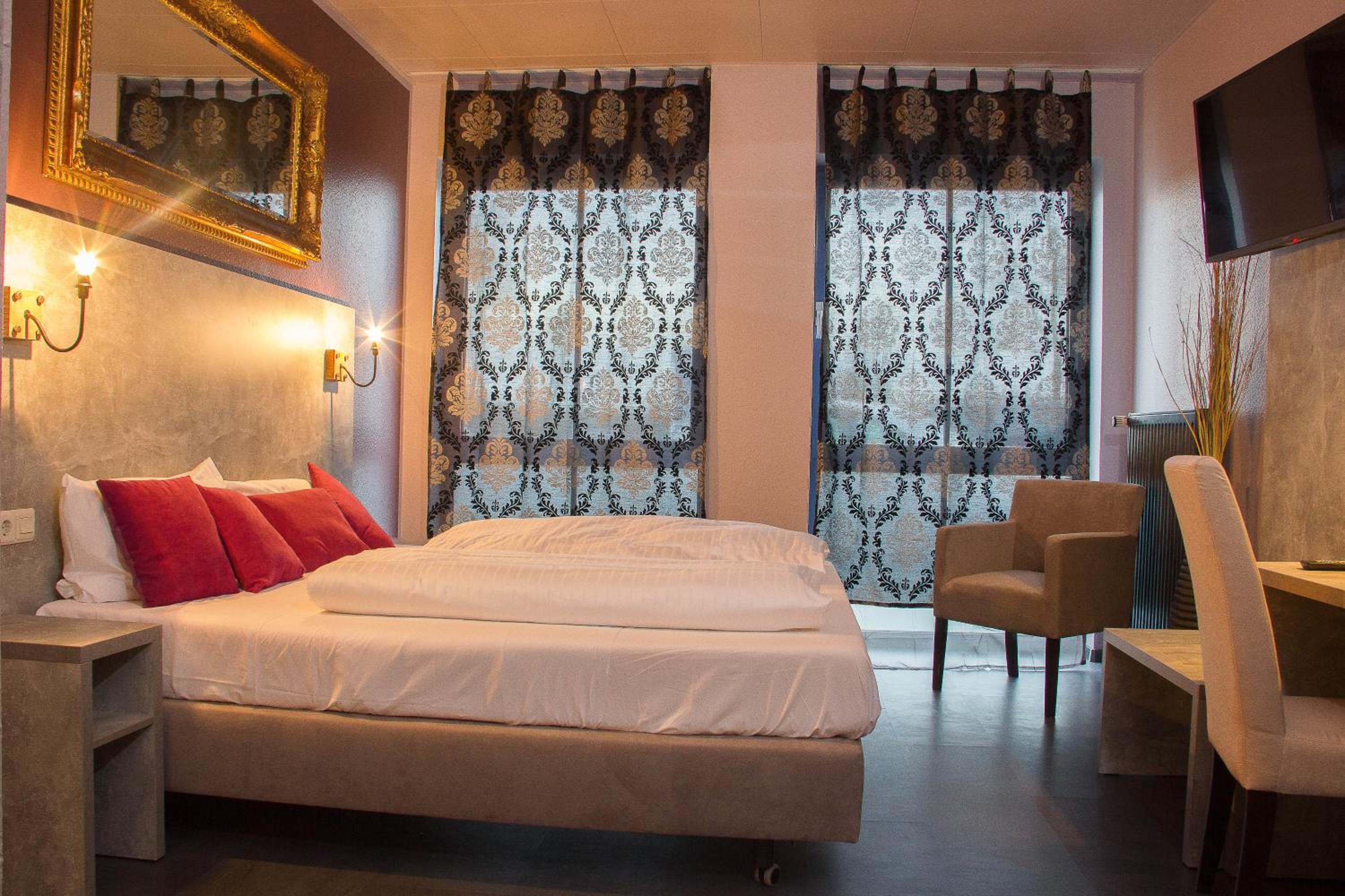 Comfort Double Room - Photo 4