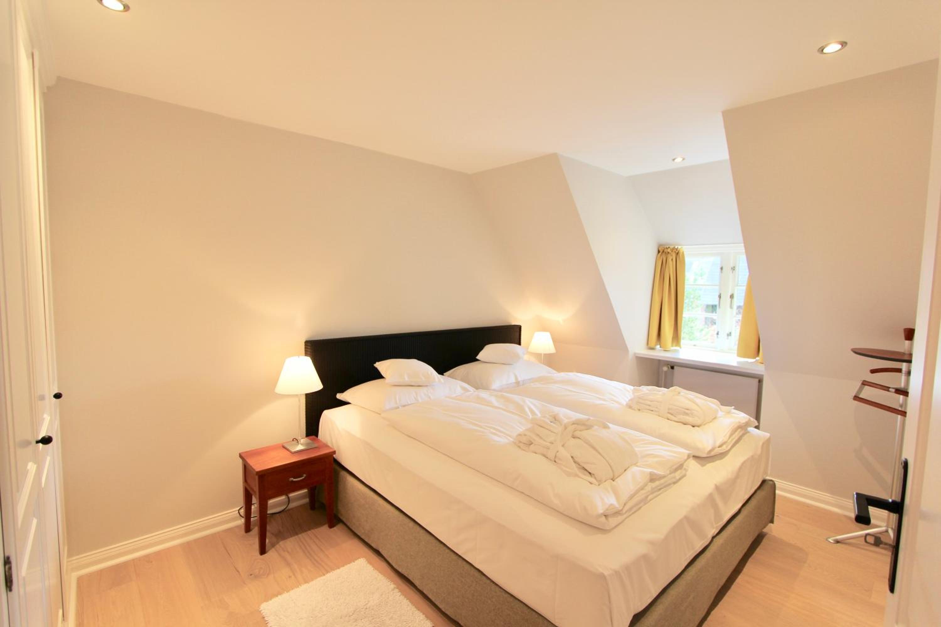 Two-Bedroom Apartment with Terrace photo 2