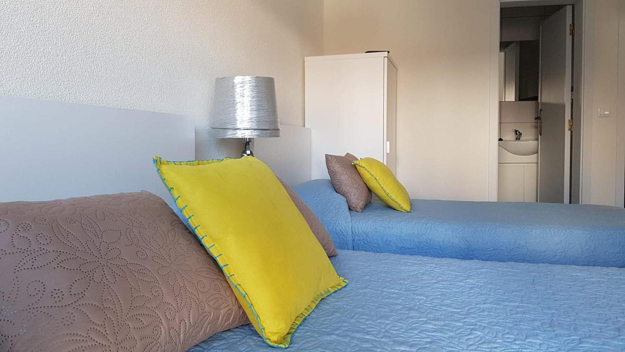 Double Room with Private Bathroom - Photo 1