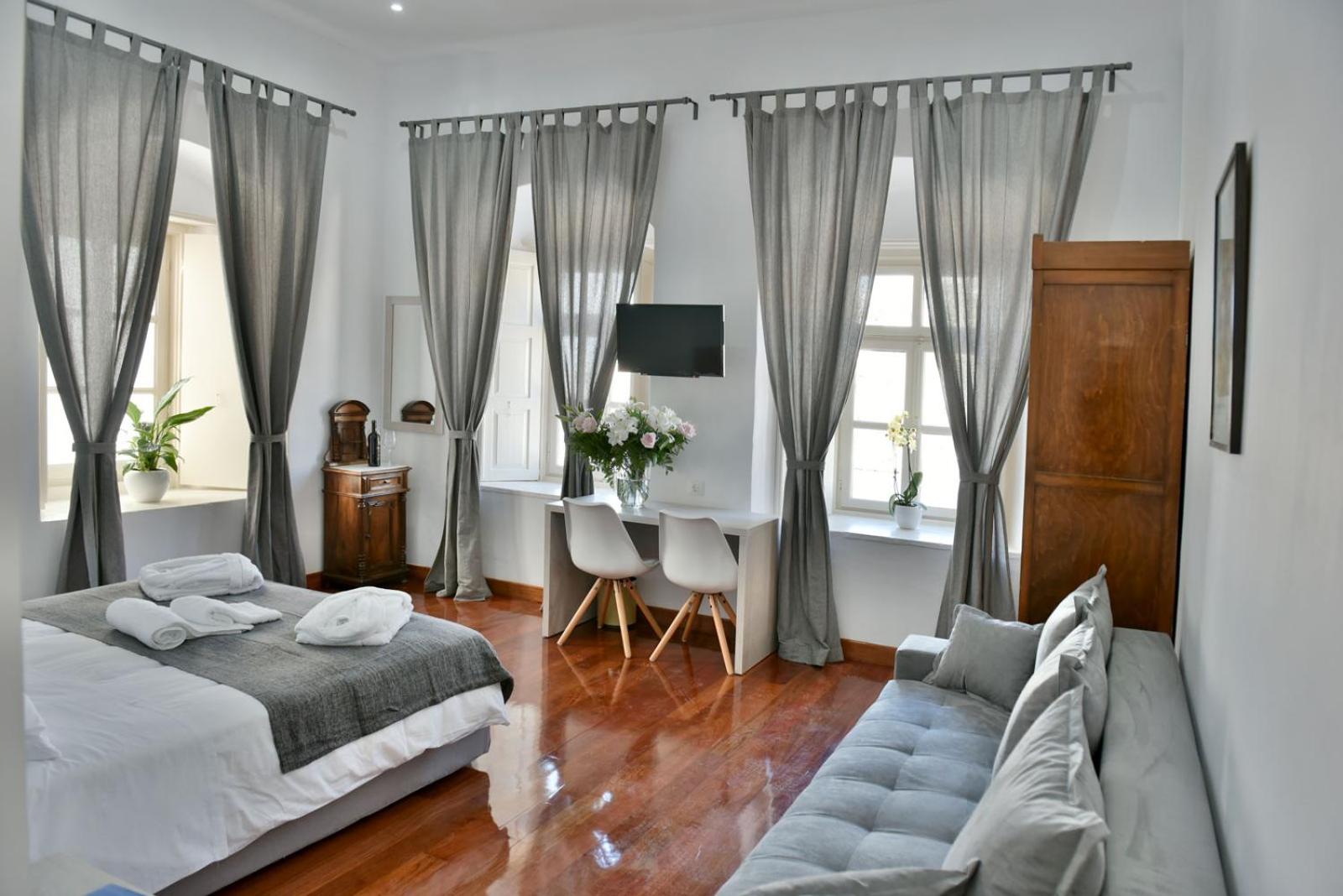 Junior Suite with Sea View photo 1