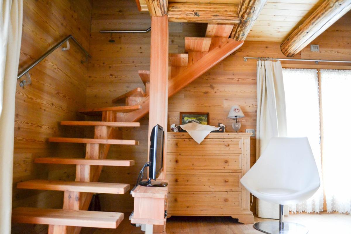 One-Bedroom Chalet - Photo 5