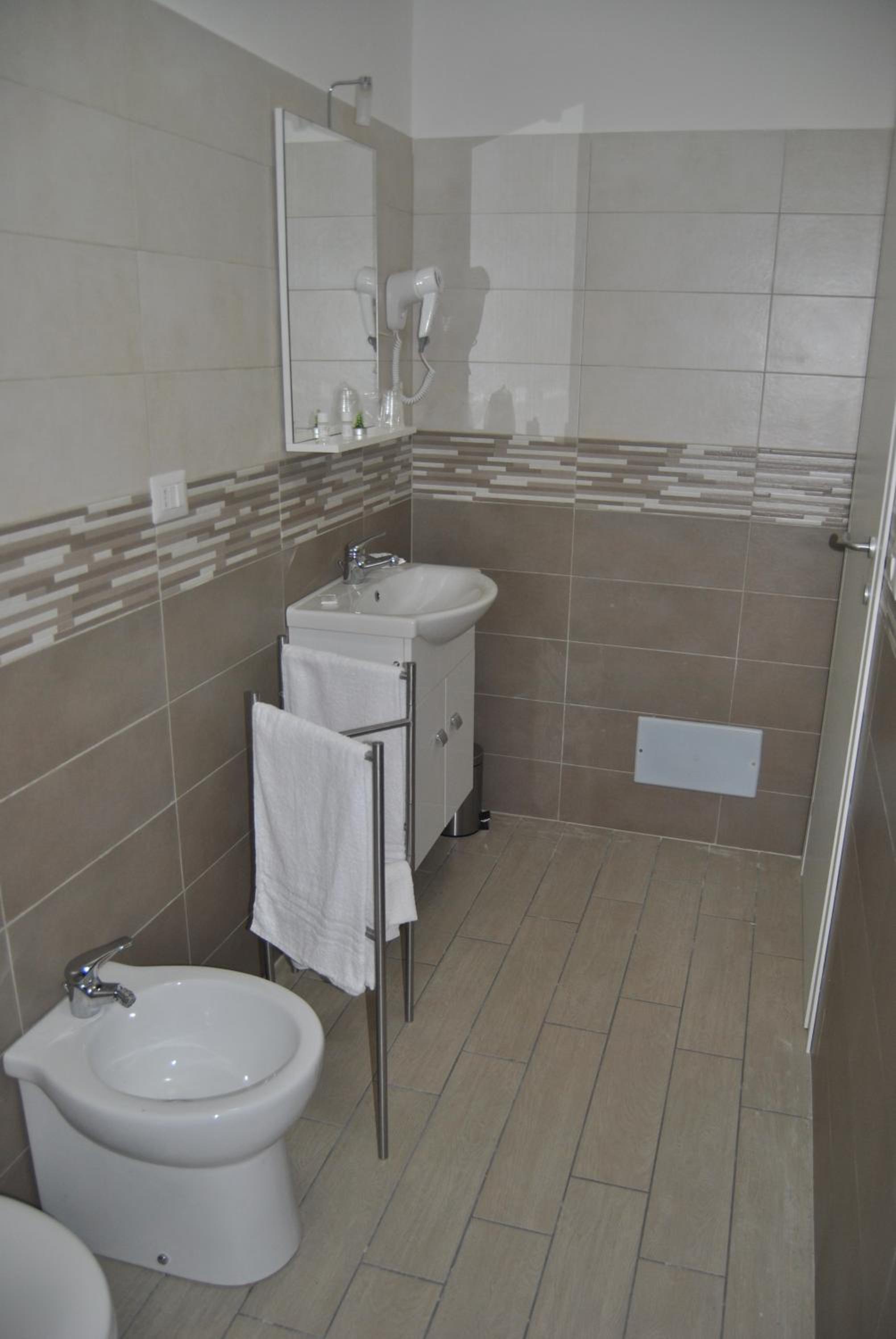 Deluxe Twin Room photo 2
