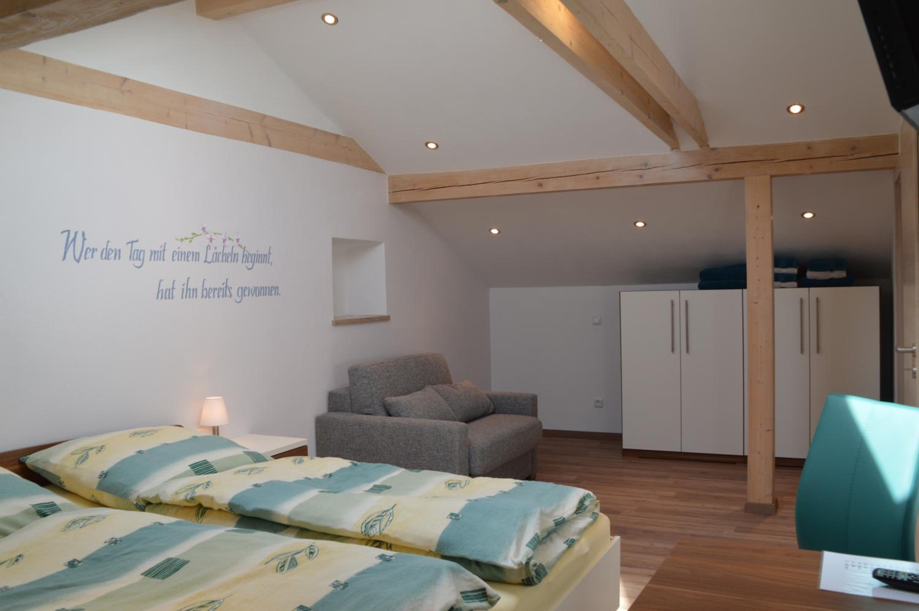Deluxe Double Room with Extra Bed photo 1