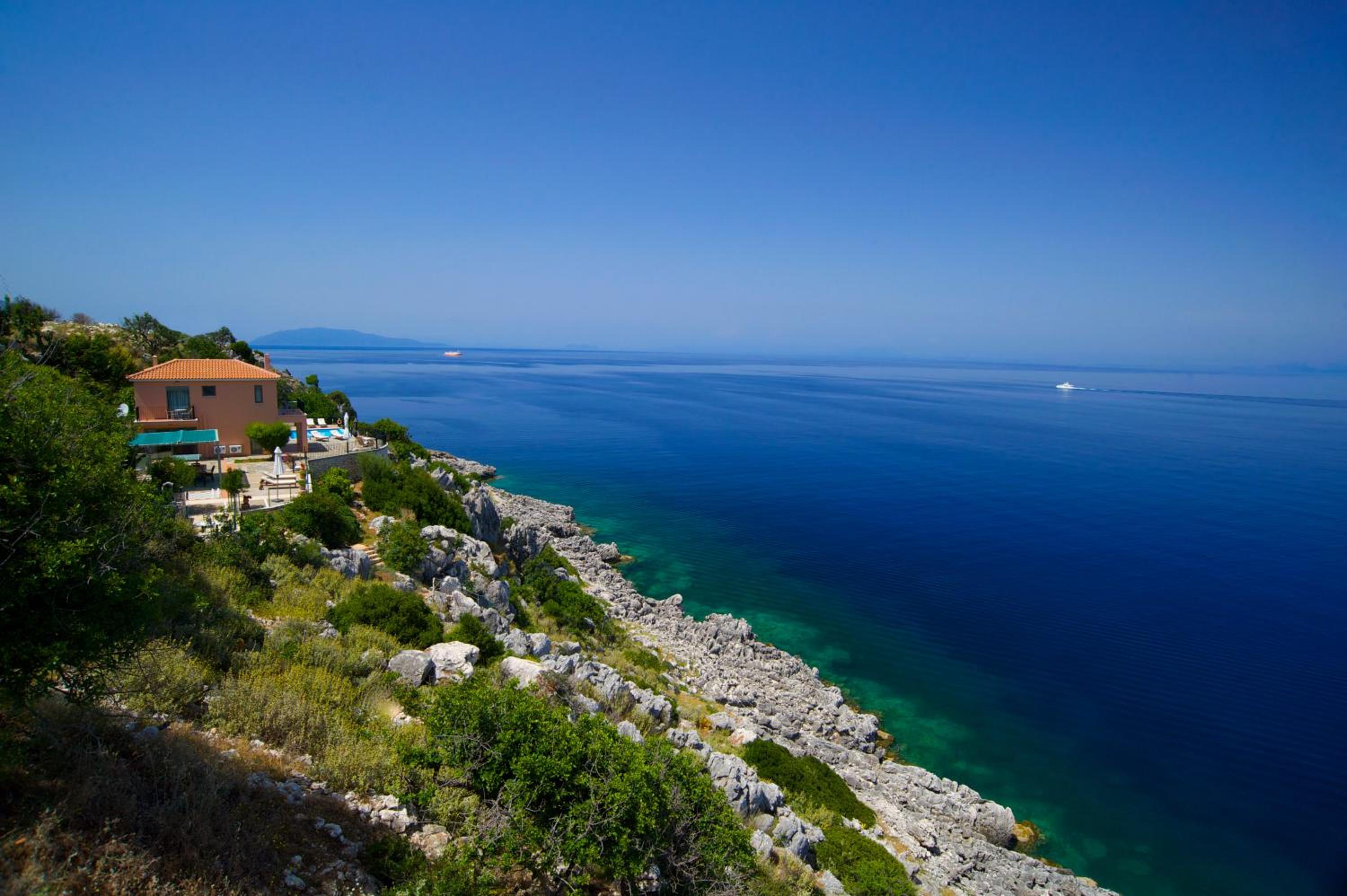 Villa with Sea View photo 2
